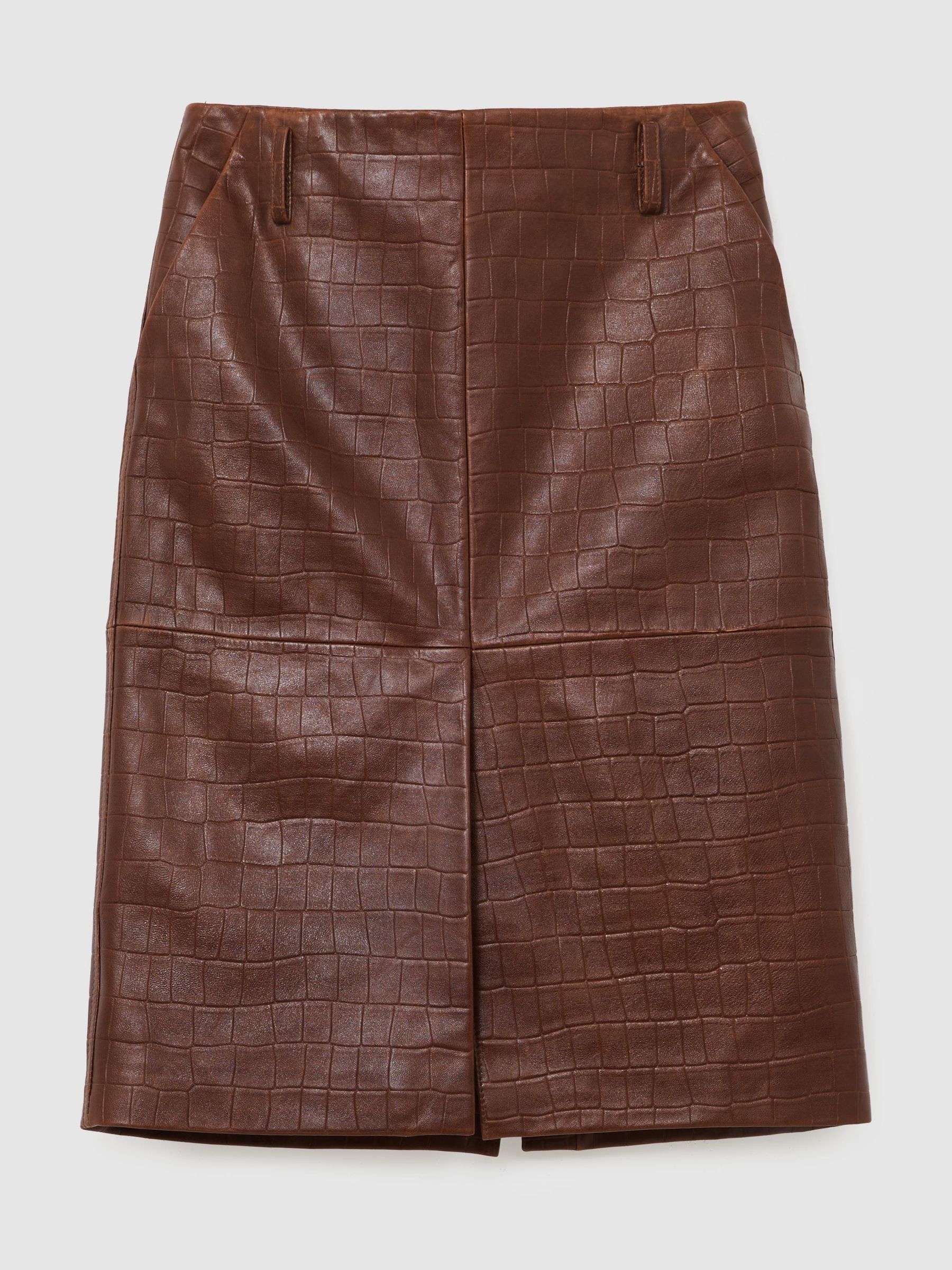 Leather Croc-Embossed Midi Pencil Skirt in Tan Brown - صورة 2 من 8