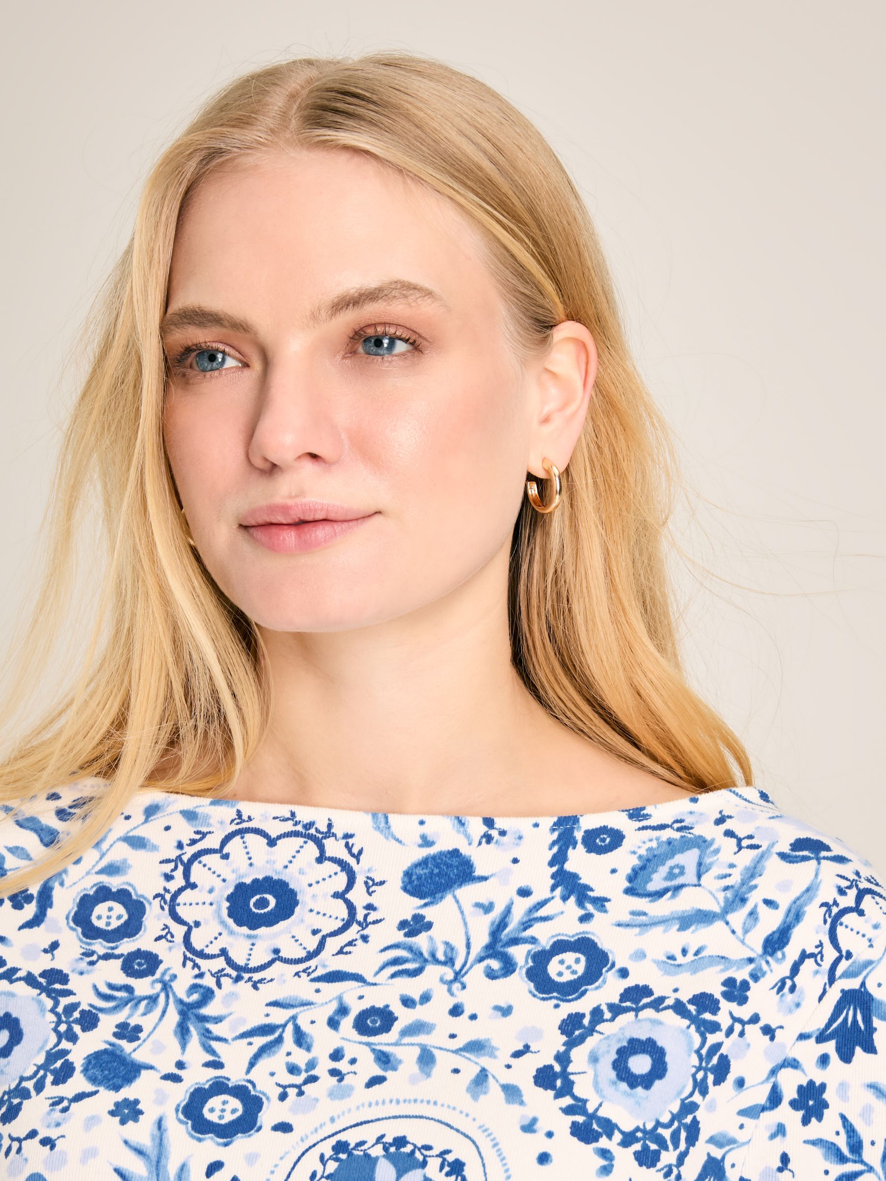 New Harbour White & Blue Floral Boat Neck Breton Top - Image 4 of 6