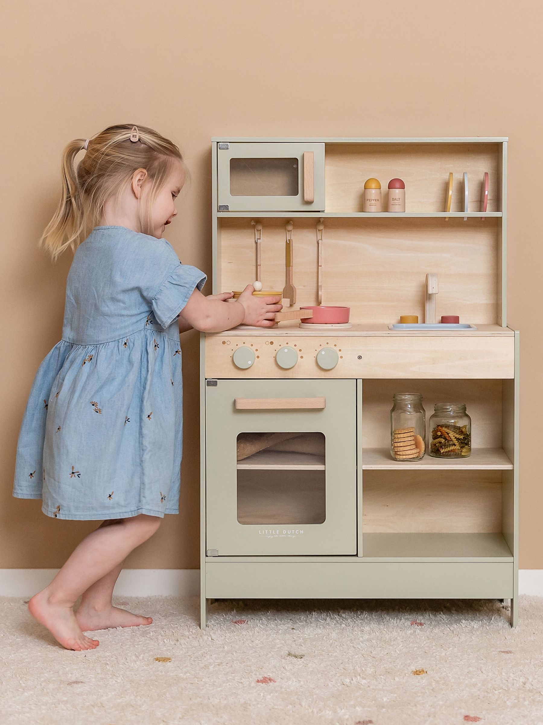 Little Dutch Play Kitchen - Image 2 of 4