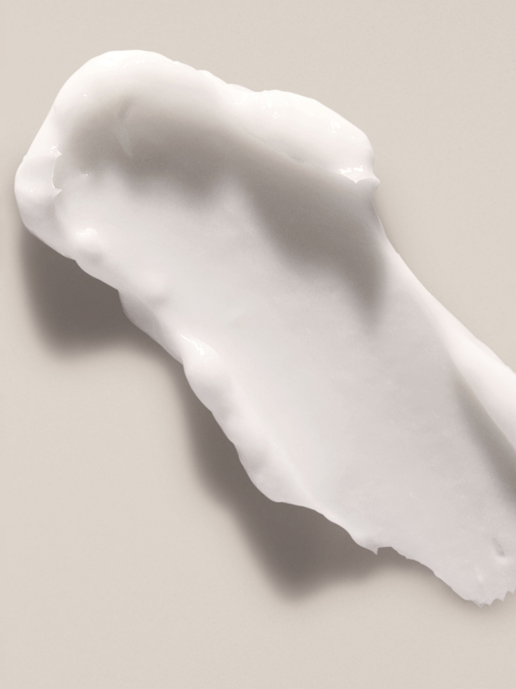 Twisted Peppermint Ultimate Hydration Body Cream 226g - Image 2 of 3 Twisted Peppermint Ultimate Hydration Body Cream 226g - Image 2 of 3