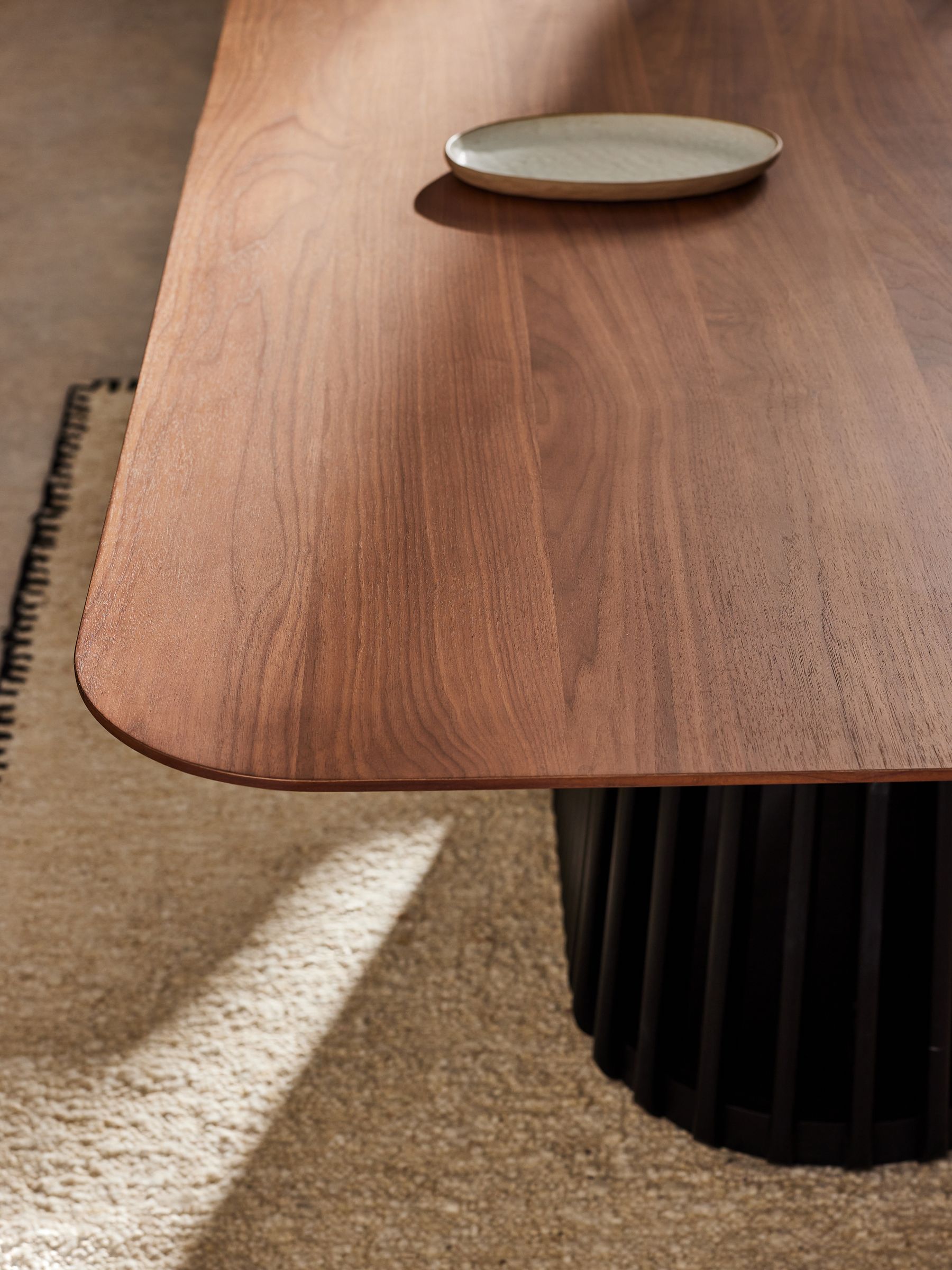 Zaragoza 8 Seat Dining Table in Walnut - Image 3 of 6