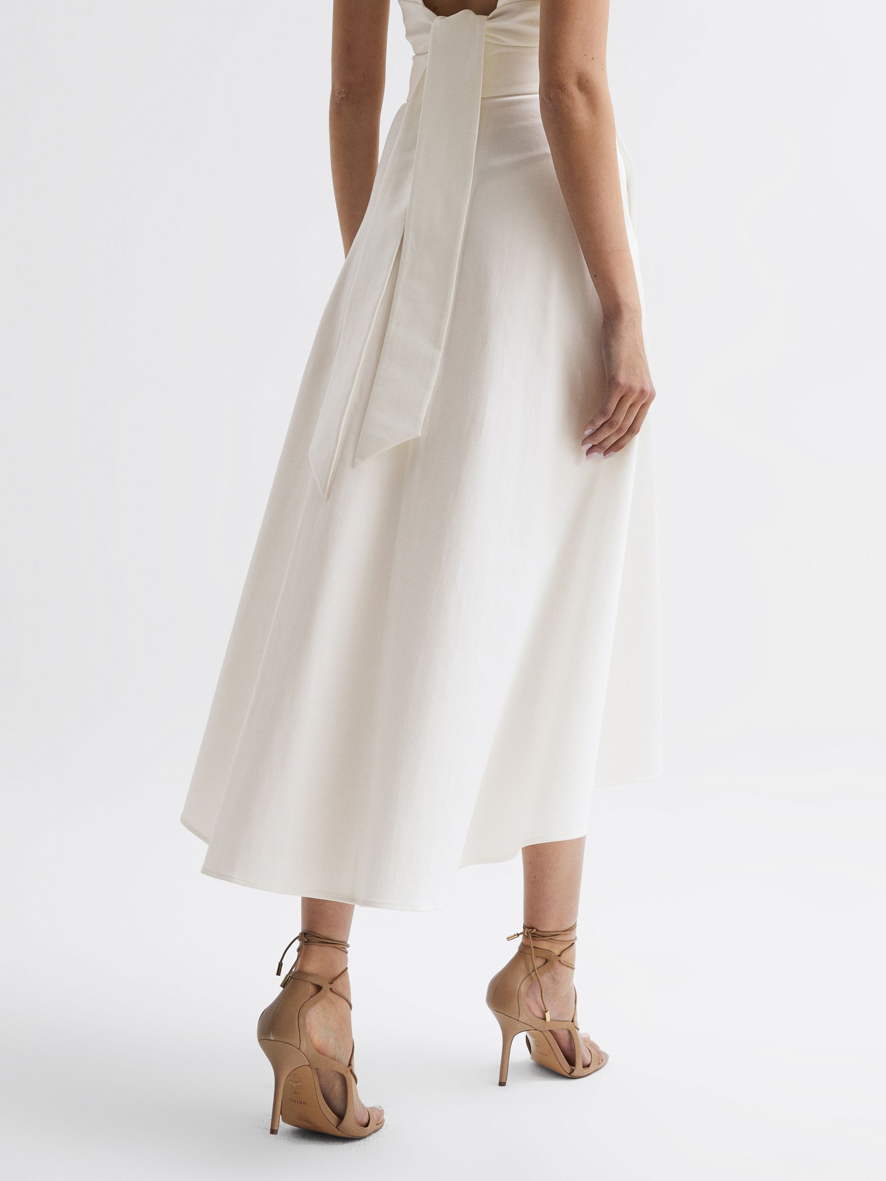 Fitted High Rise Midi Skirt in White - Image 5 of 6