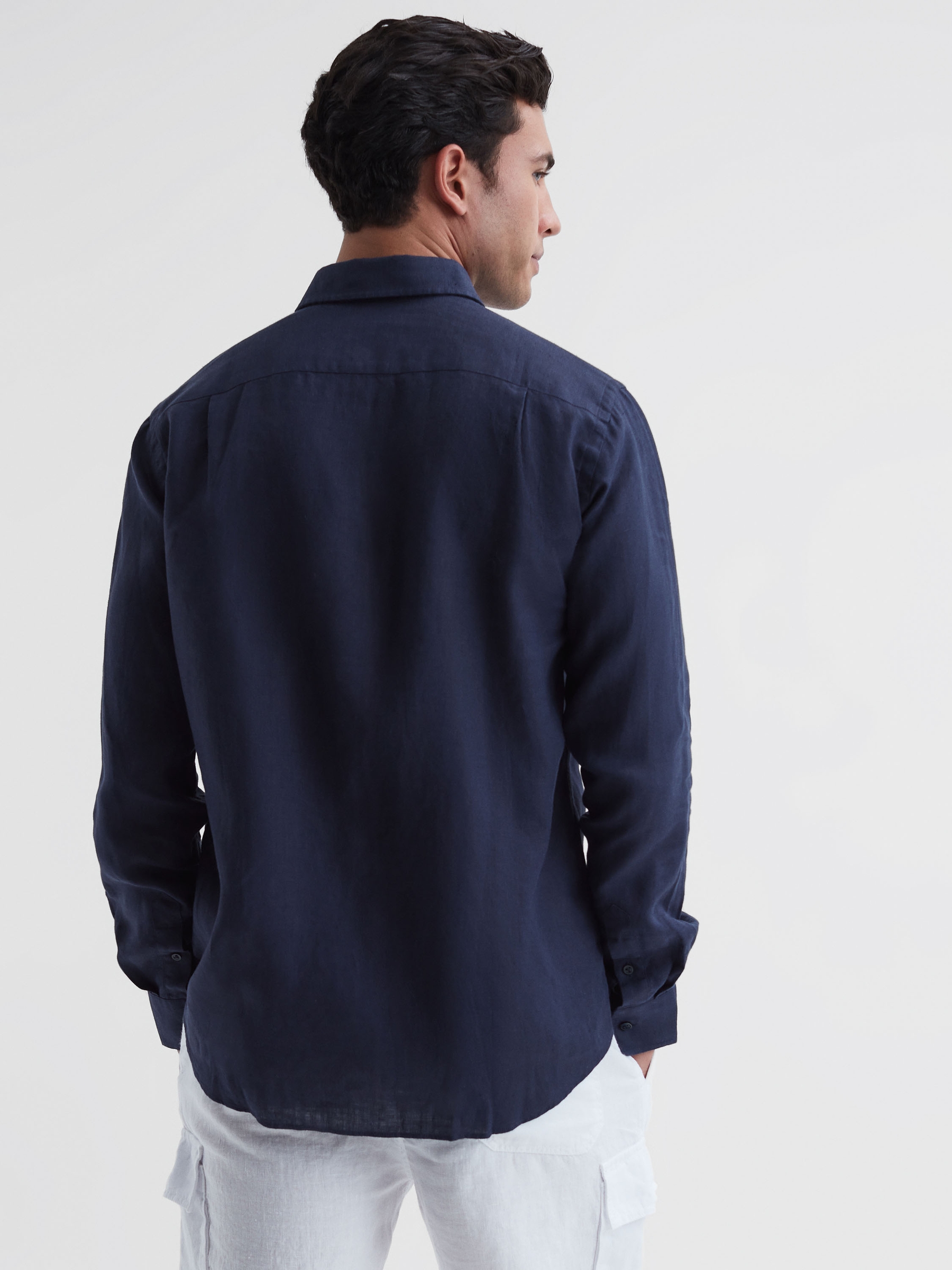 Vilebrequin Linen Shirt in Navy - Image 4 of 5