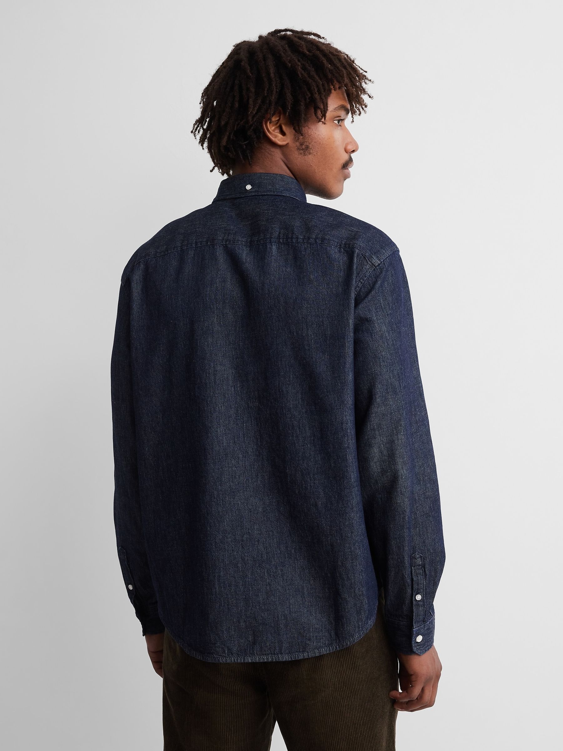 Gap x A.P.C. Dark Wash Denim Relaxed Shirt - Image 2 of 7 Gap x A.P.C. Dark Wash Denim Relaxed Shirt - Image 2 of 7