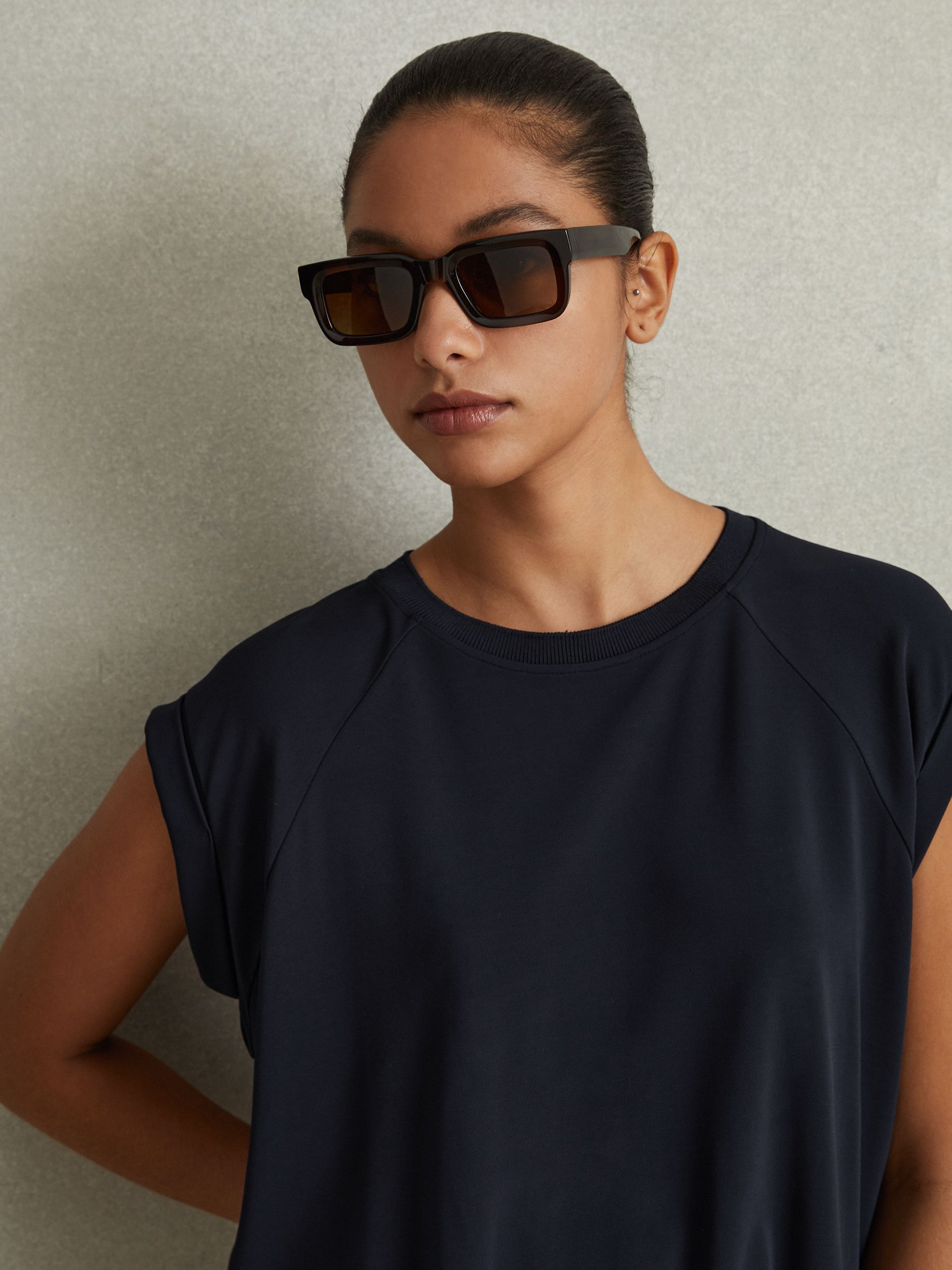 Elasticated Hem Raglan Sleeve Top in Navy - Image 3 of 6