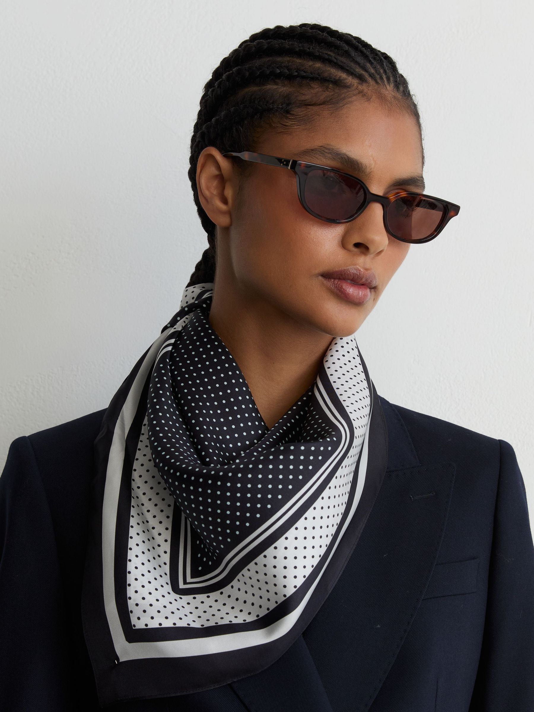 Silk Polka-Dot Square Scarf in Navy - Billede 1 af 6