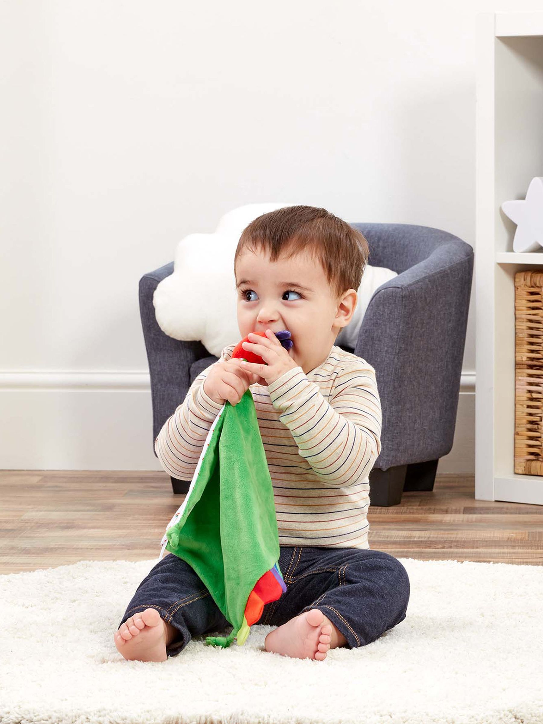 The Very Hungry Caterpillar Comforter - Image 4 of 4