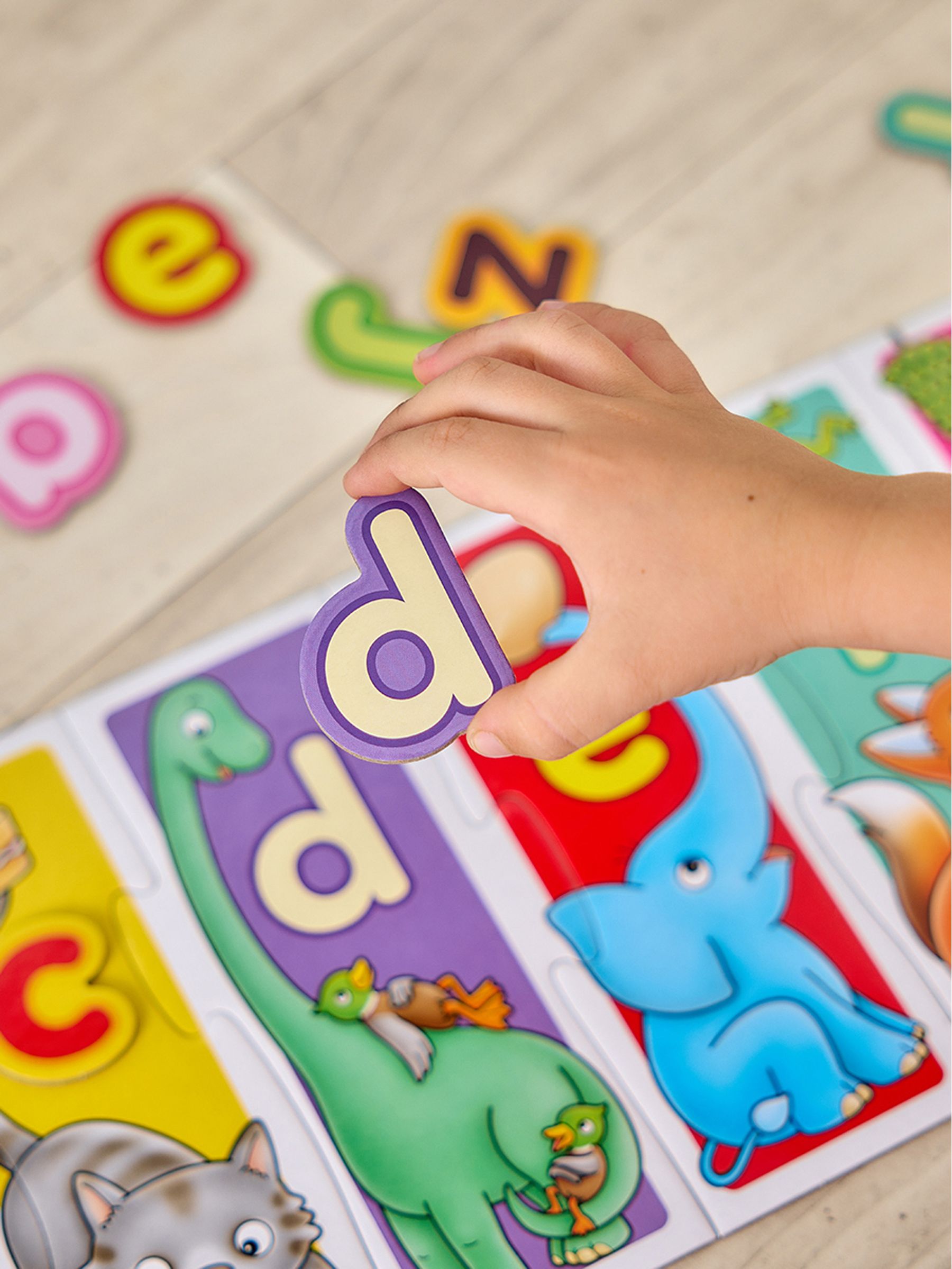 Orchard Toys Alphabet Puzzle - Image 5 of 7