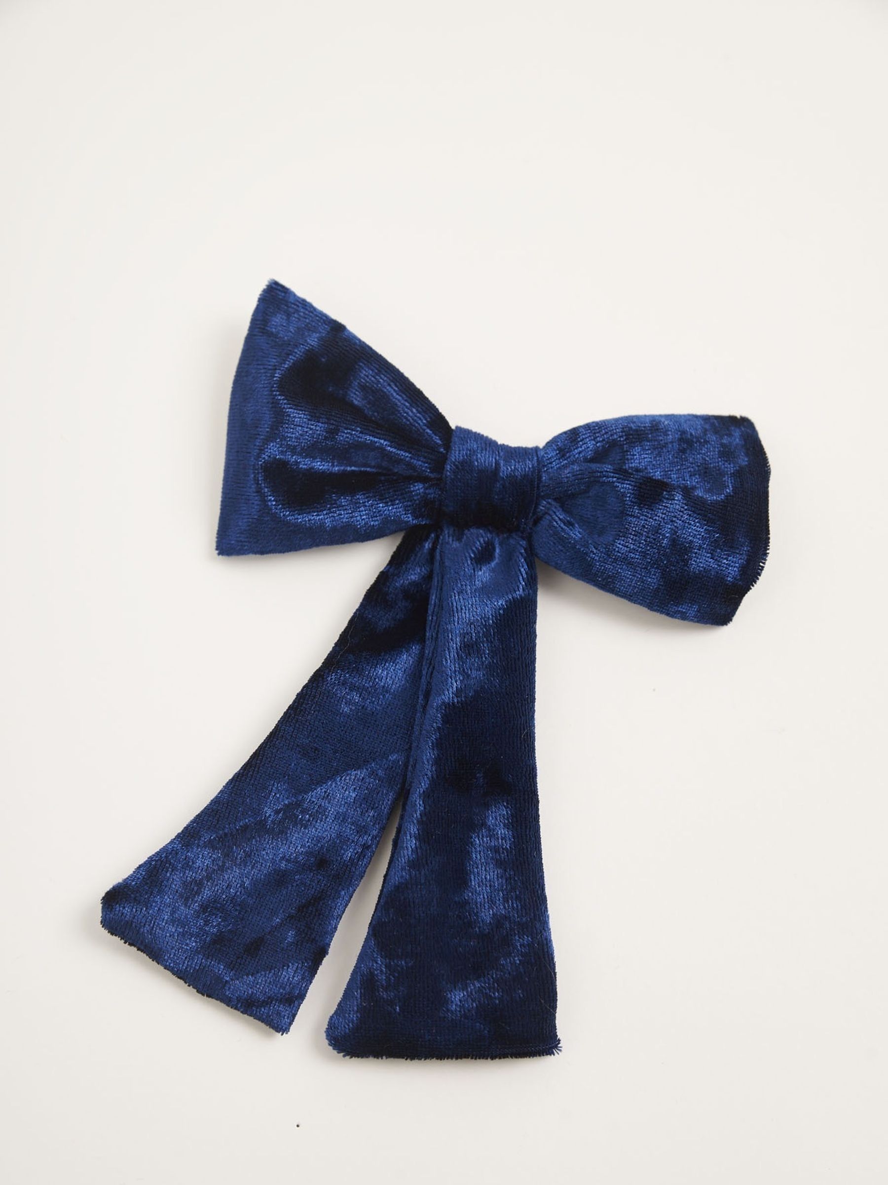Navy Large Velvet Bow - Image 2 of 2