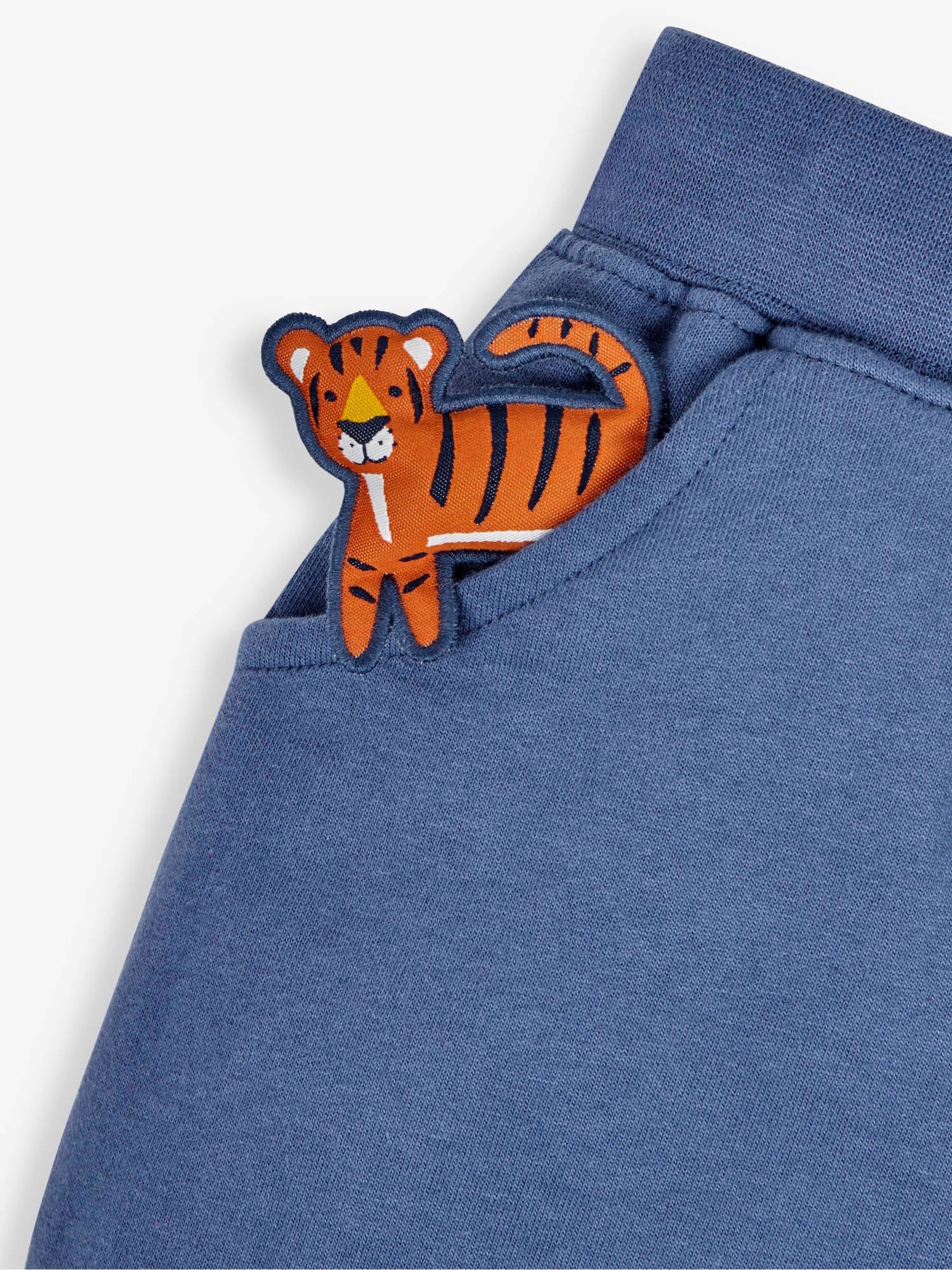Indigo Tiger Appliqué With Pet In Pocket Shorts - Image 6 of 7