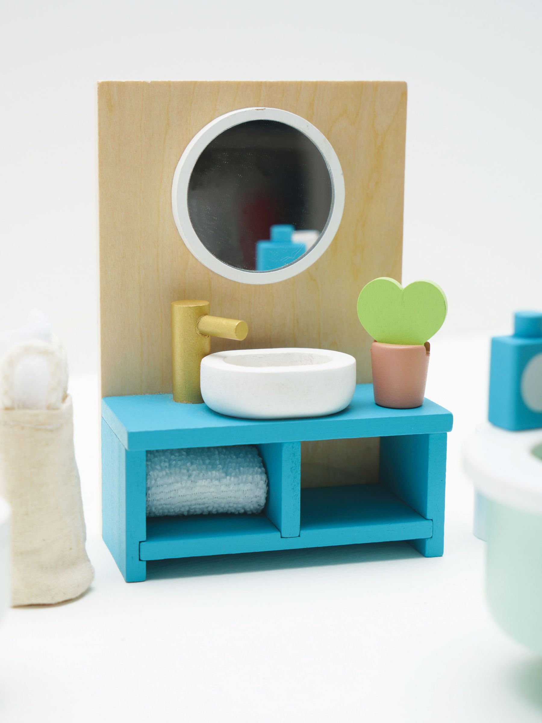 Le Toy Van Daisylane Bathroom - Image 5 of 7