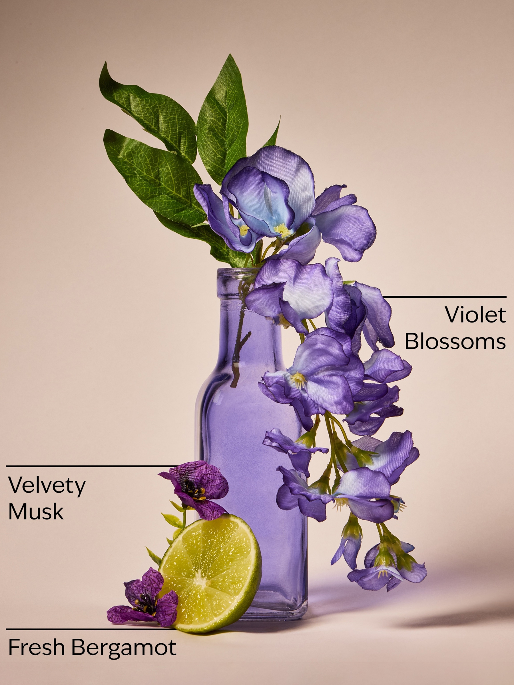 Violet & Musk Candle 411g 3 Wick - Image 3 of 3