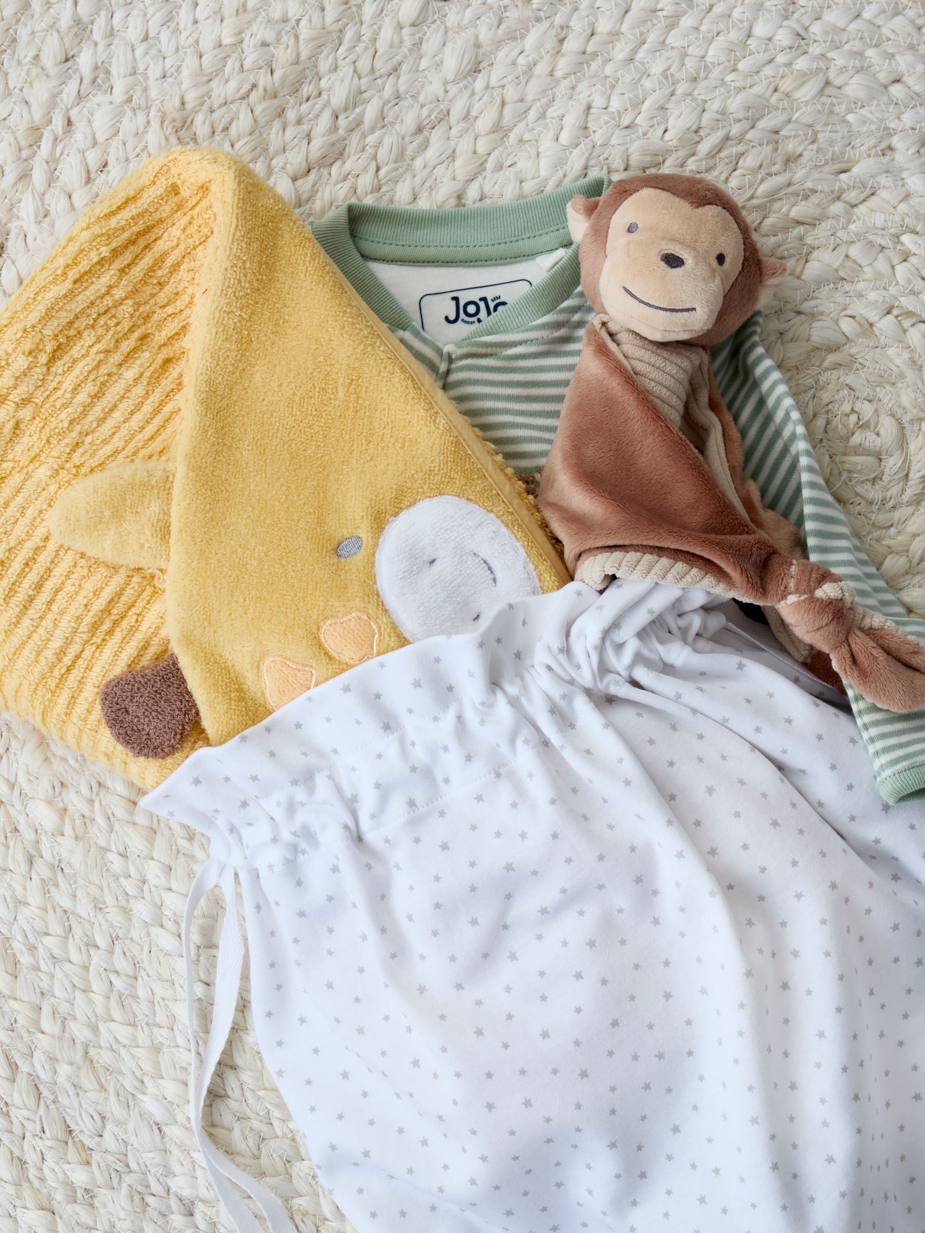 Gift Sets & Bundles