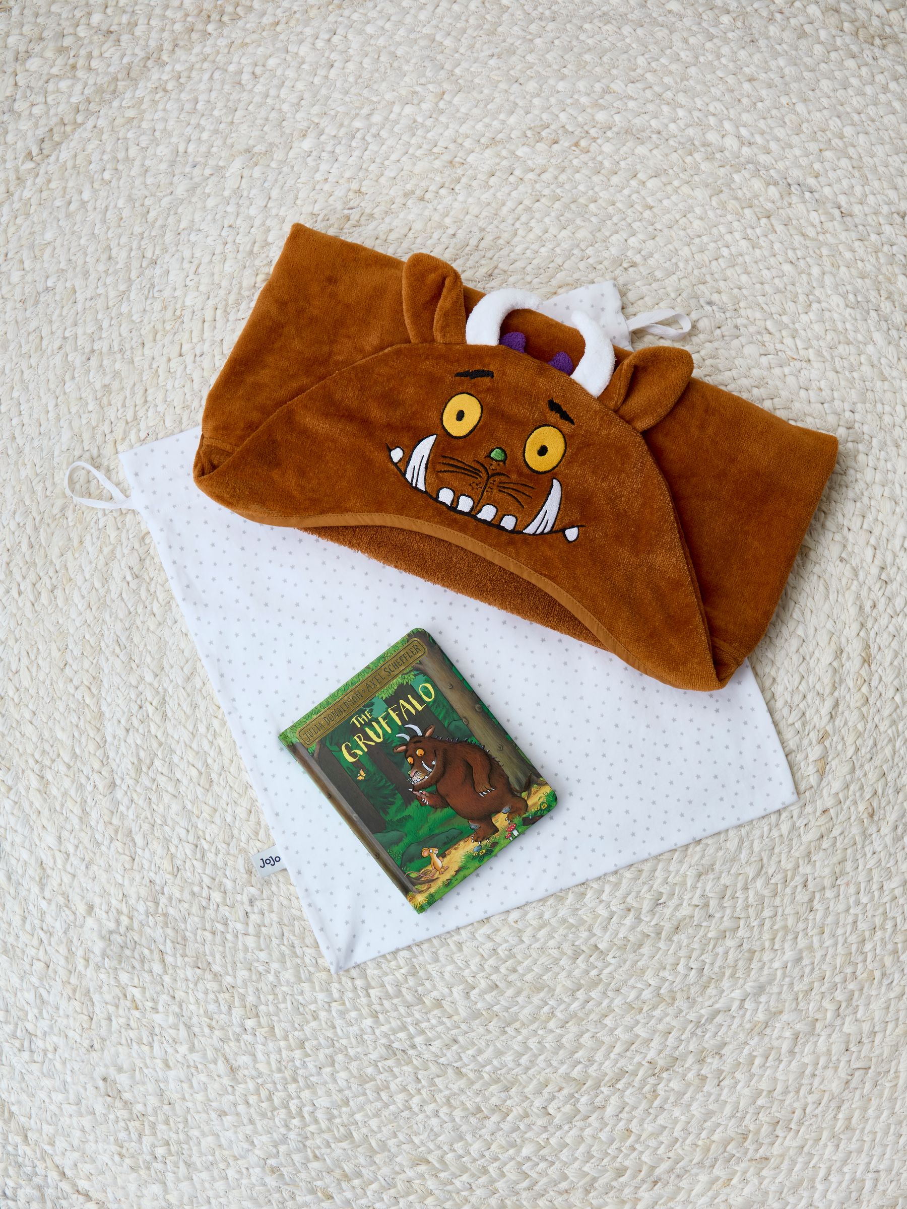 The Gruffalo Book & Bathtime Gift Set - Image 1 of 4