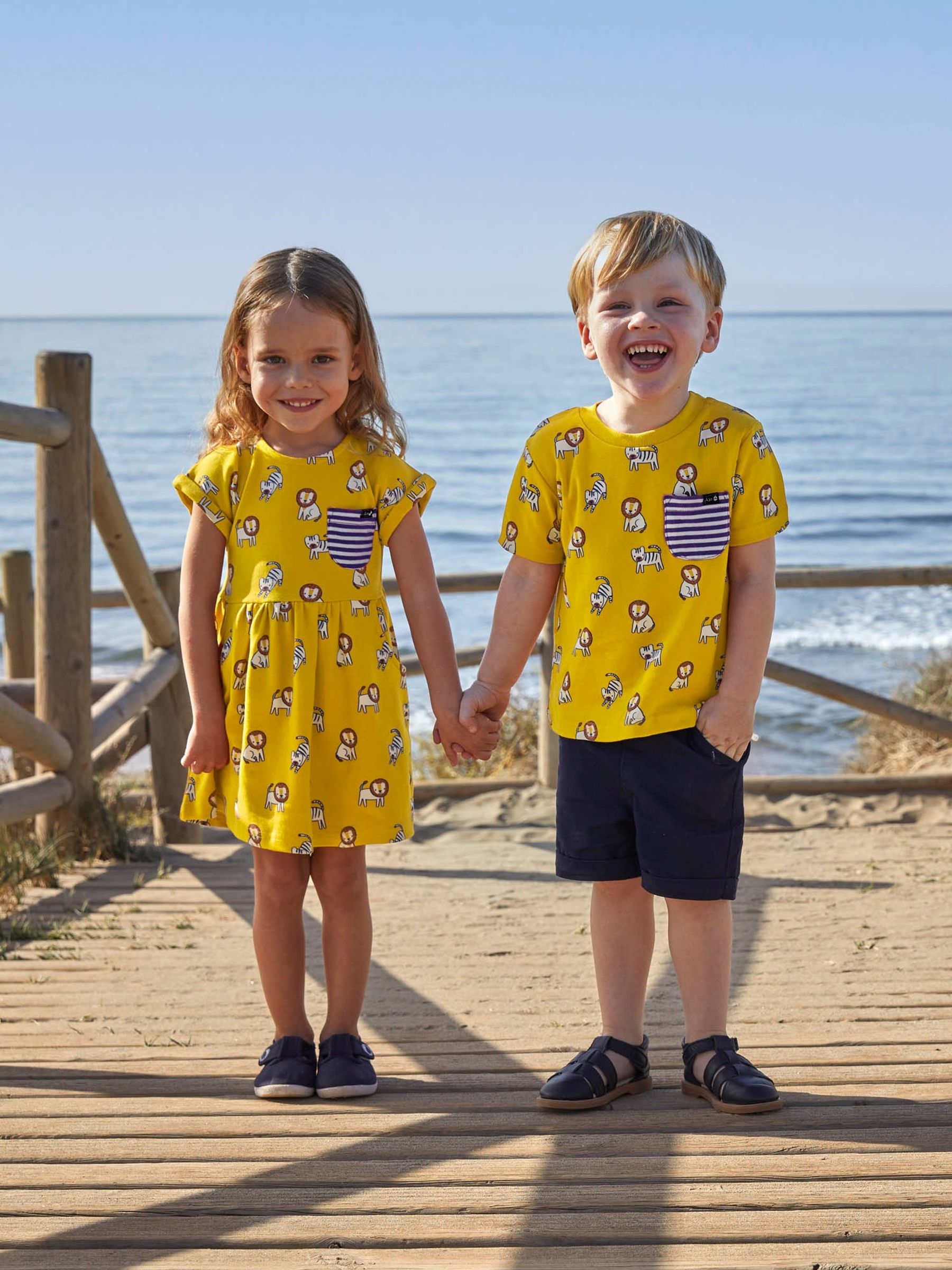 Mustard Lion & Tiger Print Pocket T-Shirt - Image 4 of 5
