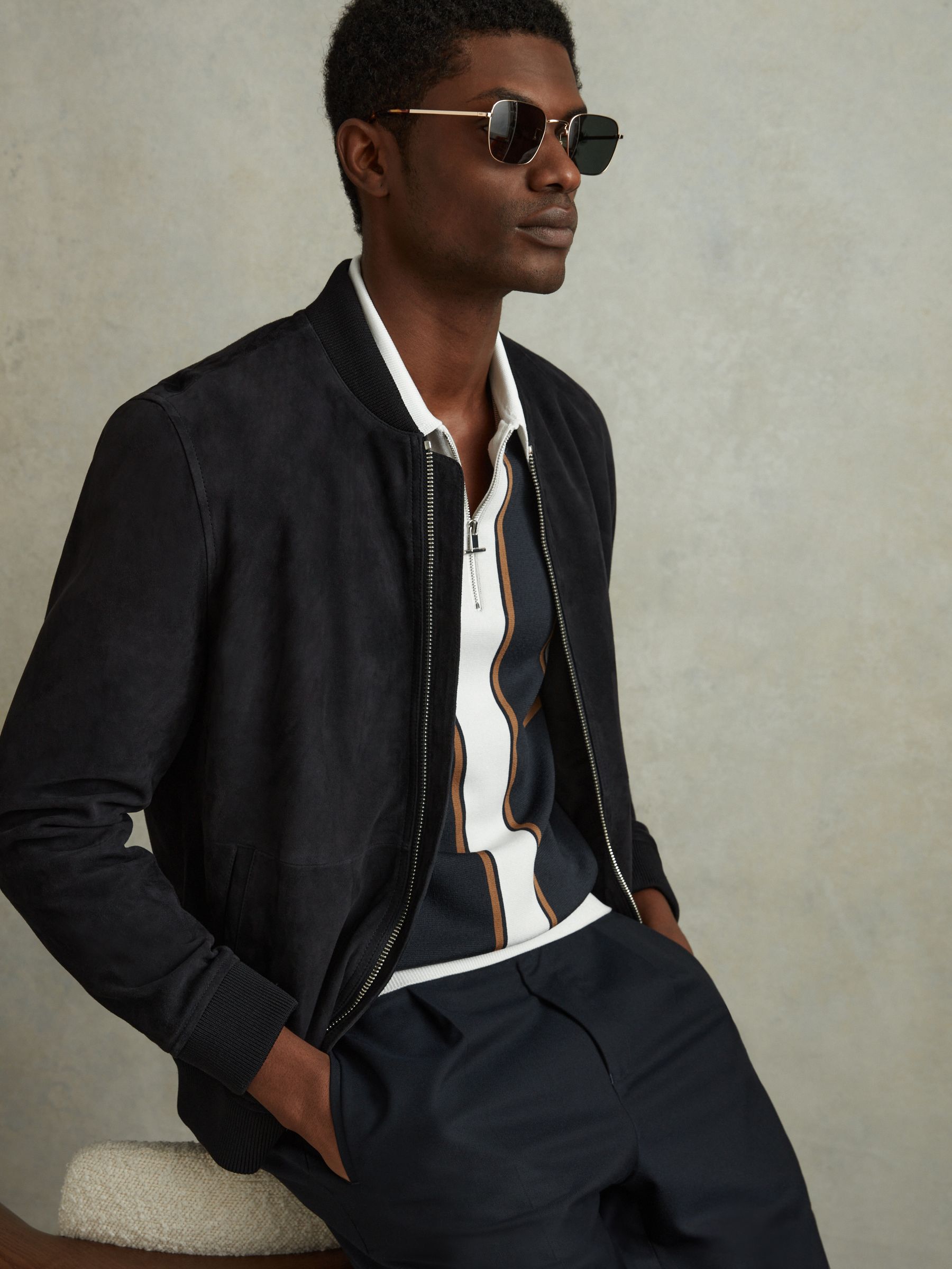Knitted Half-Zip Polo Shirt in Navy/White - Image 3 of 5
