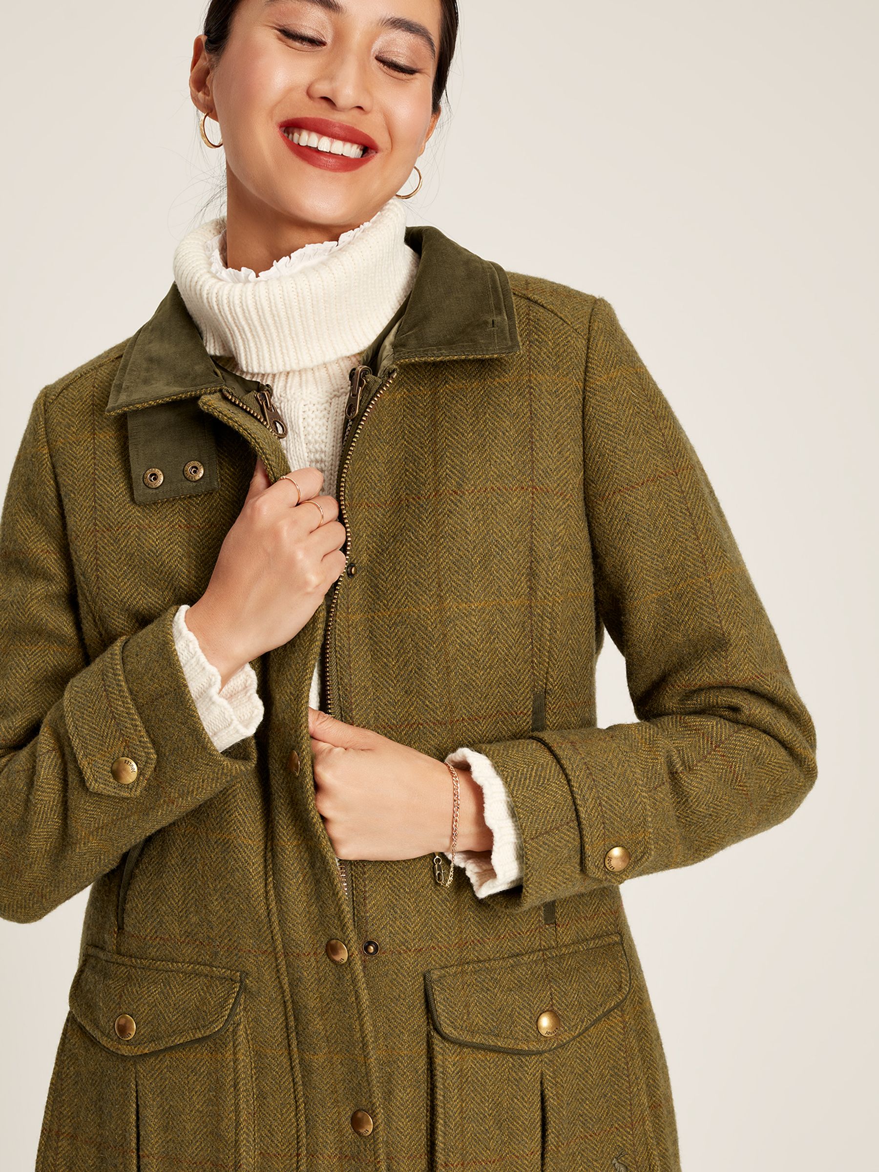 Fieldcoat Luxe Green Tweed Jacket with Removable Gilet - Image 6 of 9