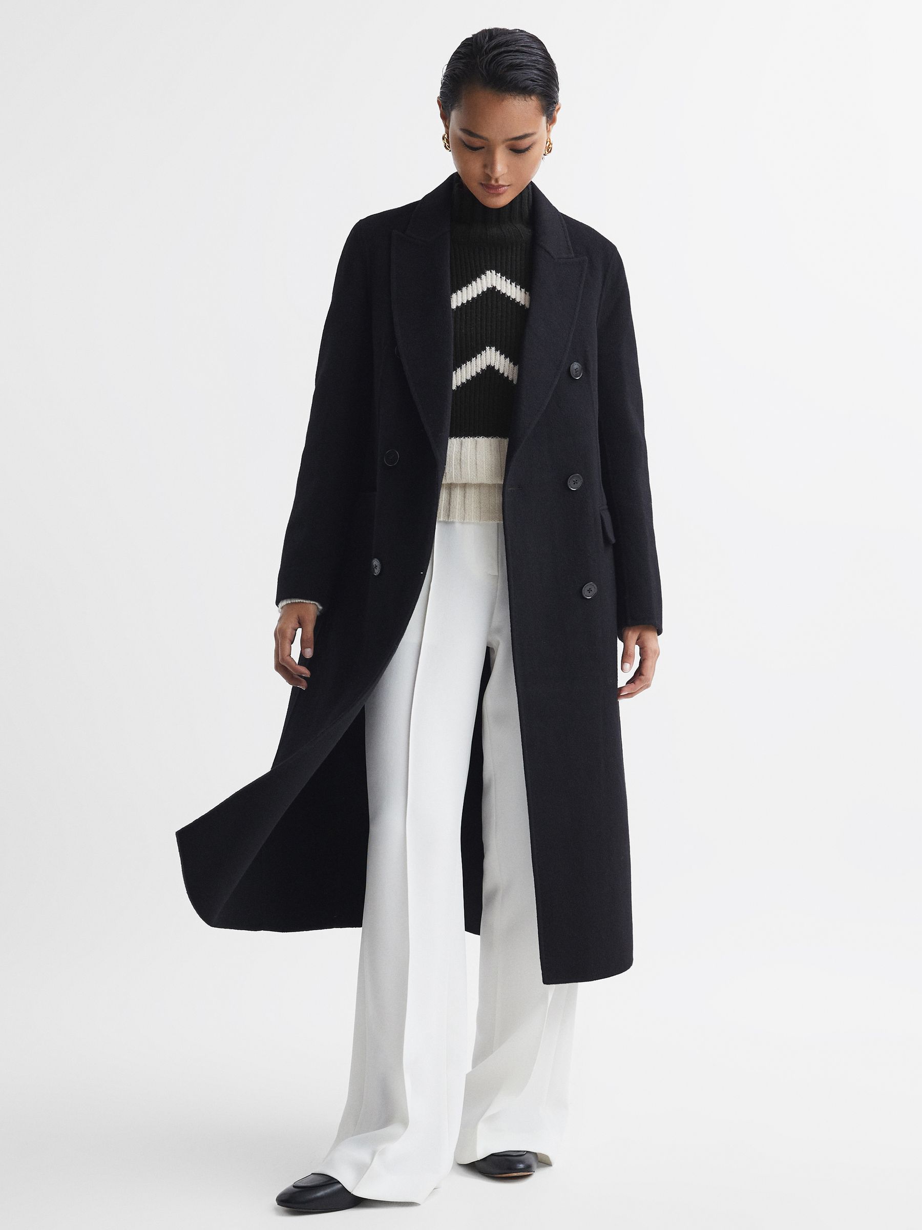 Knitted Zig-Zag Jumper in Ivory/Black - Image 3 of 5