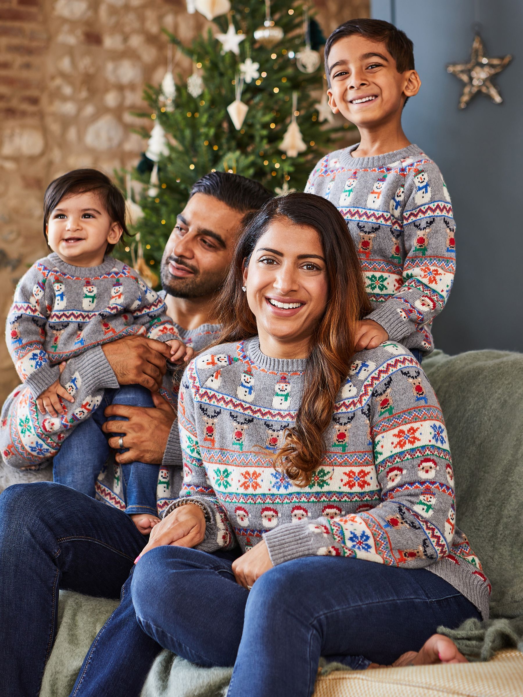 Grey Christmas Fair Isle Pattern Jumper - Image 5 of 5