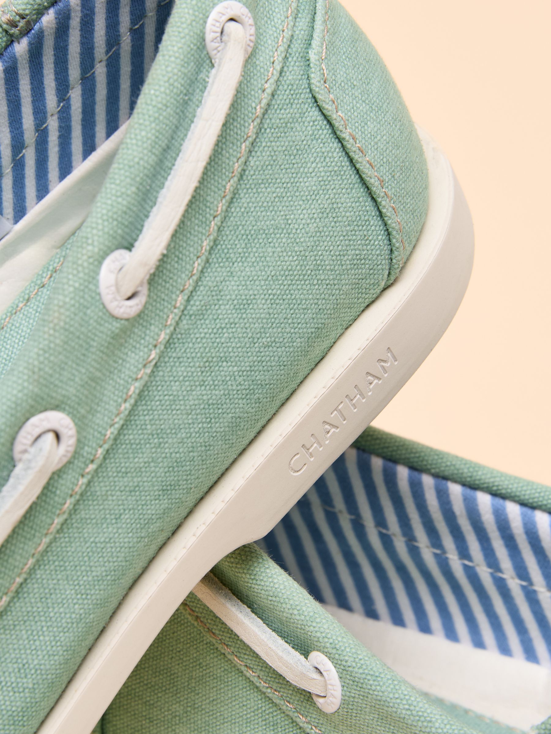 Joules X Chatham Green Jetty Deck Shoes - Image 7 of 7