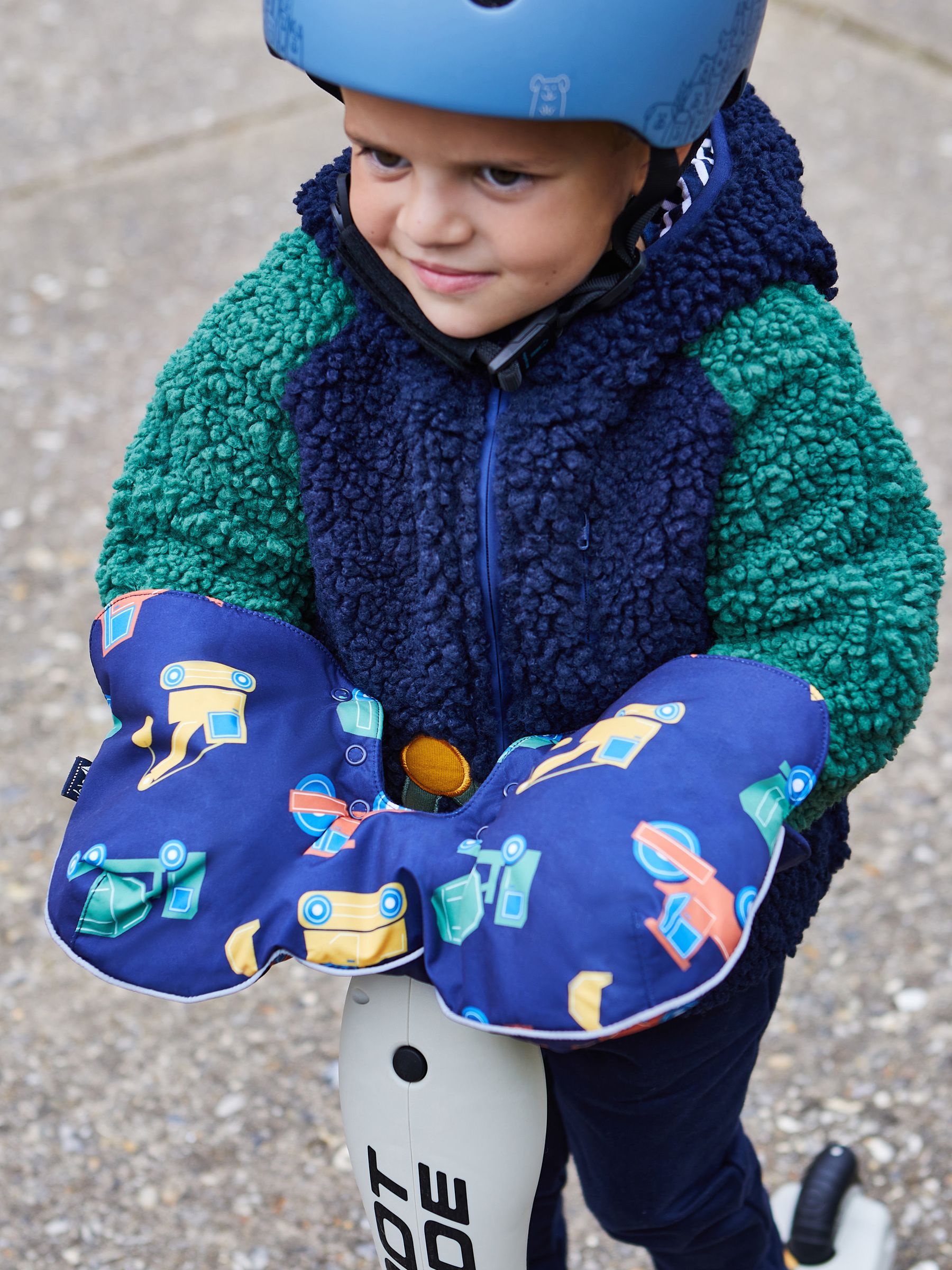 Construction Print Scooter Hand Cosy - Image 1 of 3