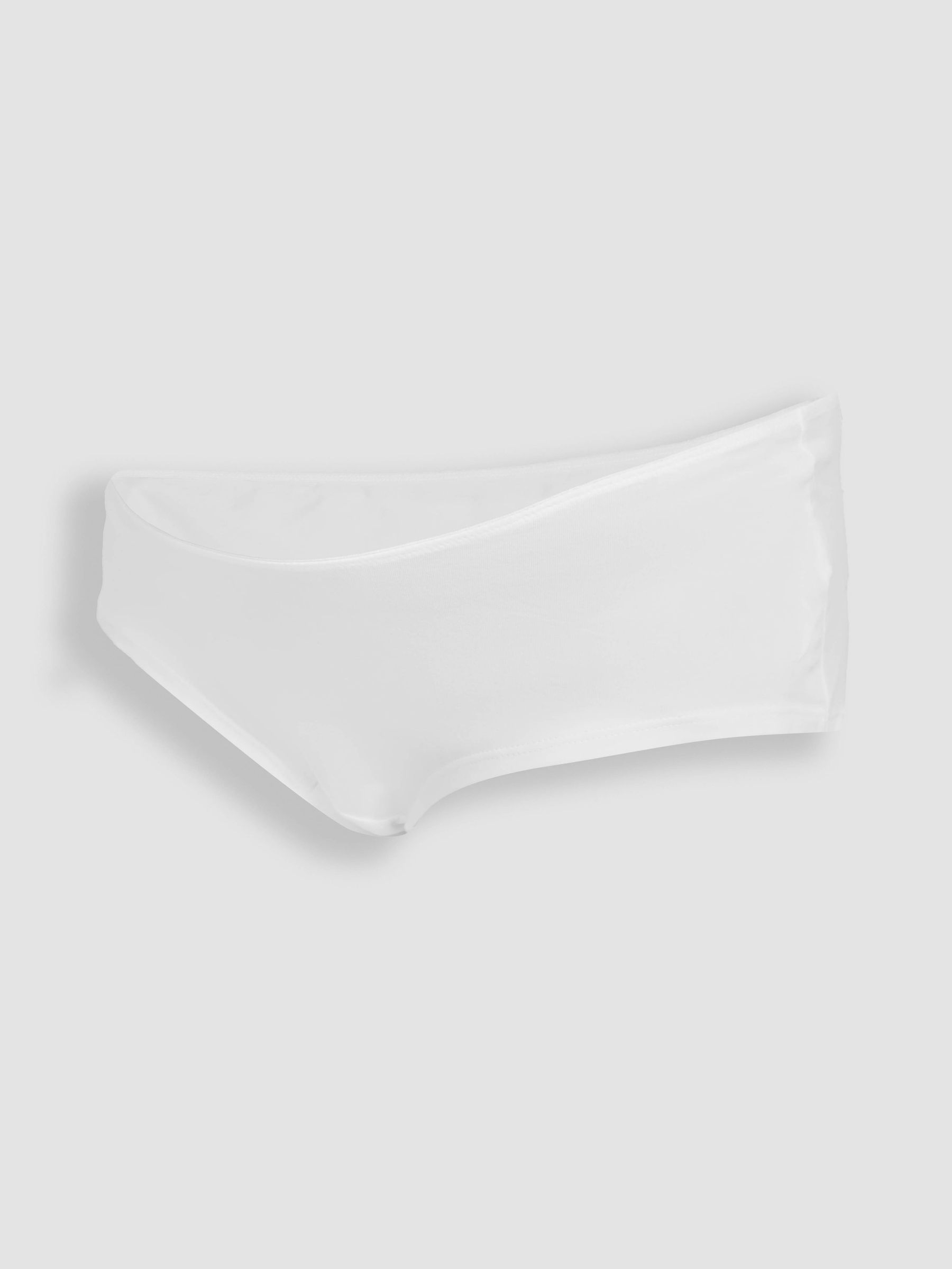 White 3-Pack Maternity Knicker Shorts - Image 6 of 6