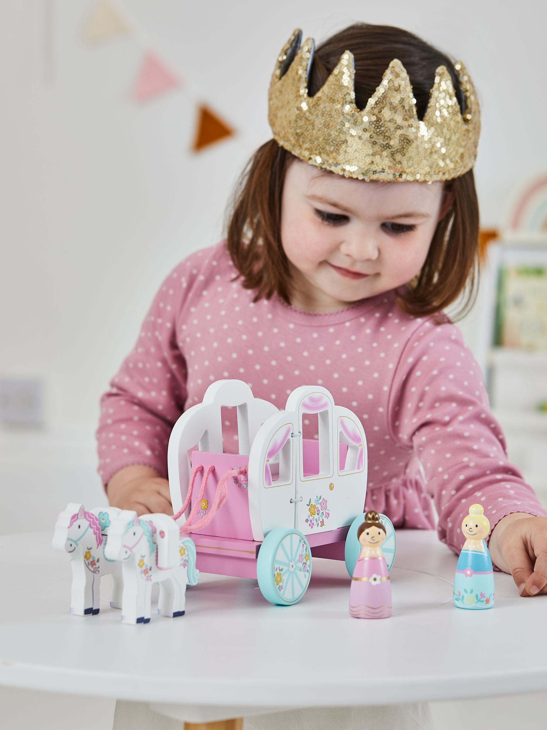 Wooden Princess Carriage Playset - Image 7 of 7
