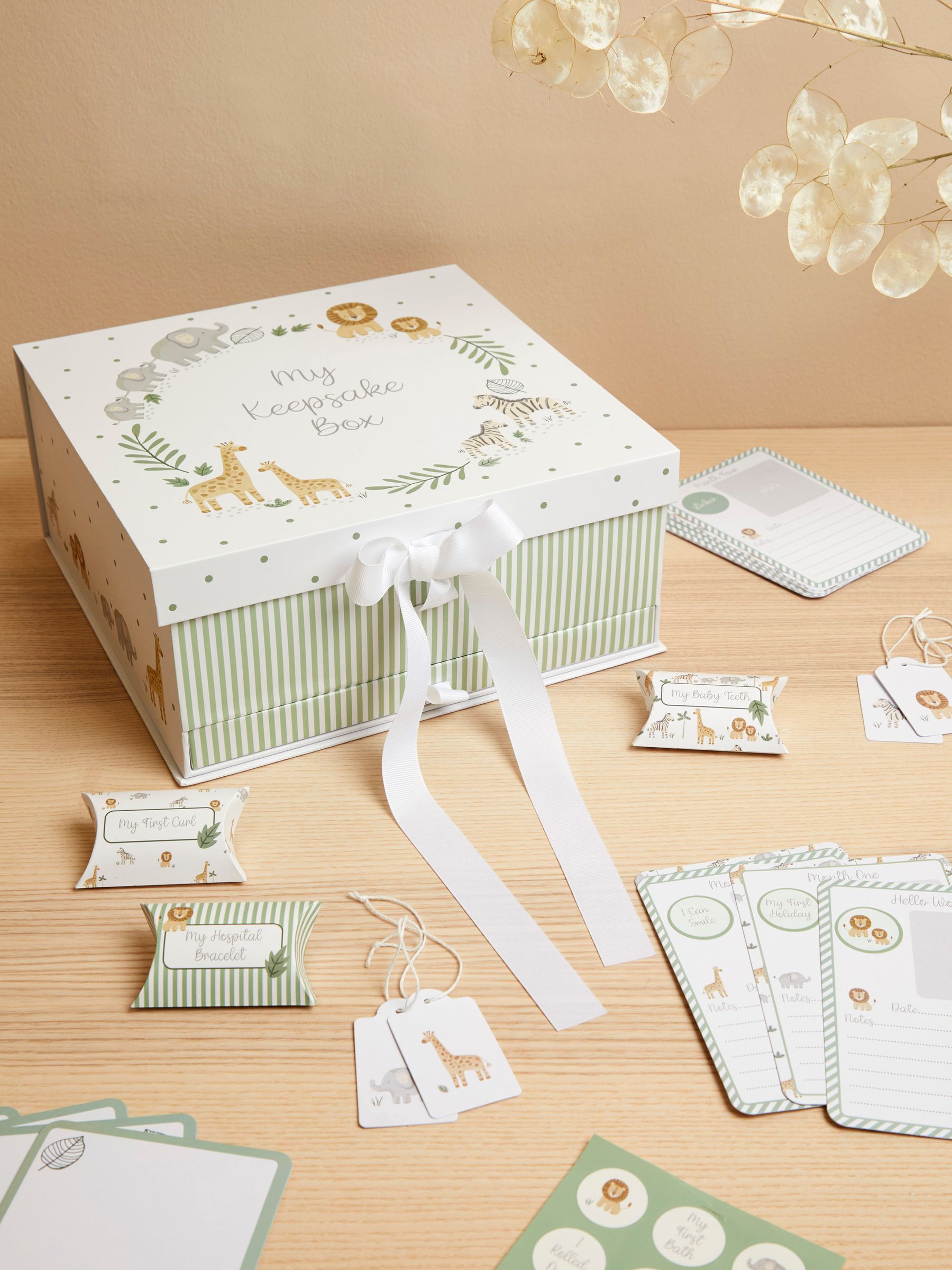 Welcome Little One Baby Keepsake Memory Box - Image 1 of 9
