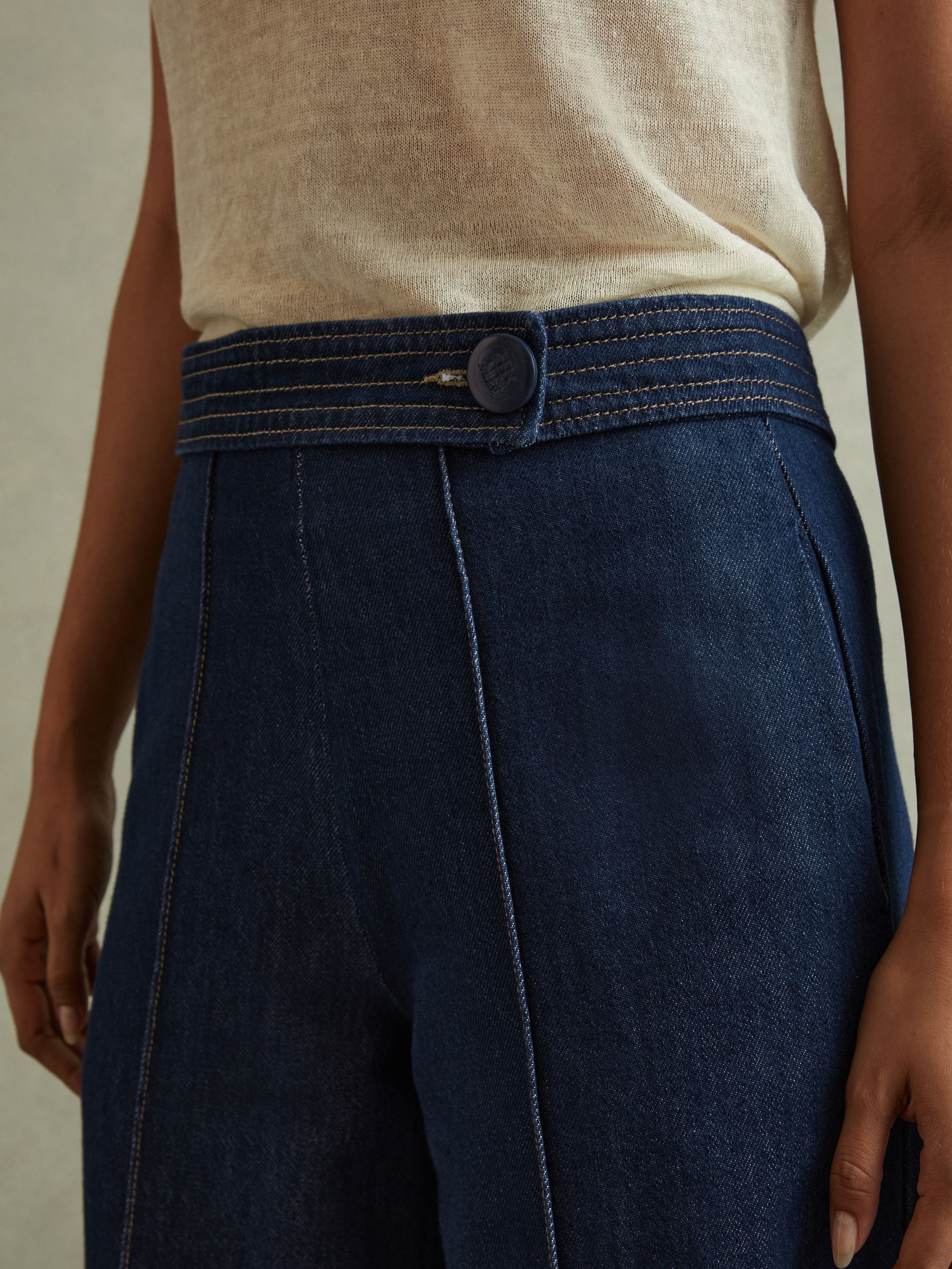 Belted Wide Leg Jeans in Dark Blue - Image 3 of 8