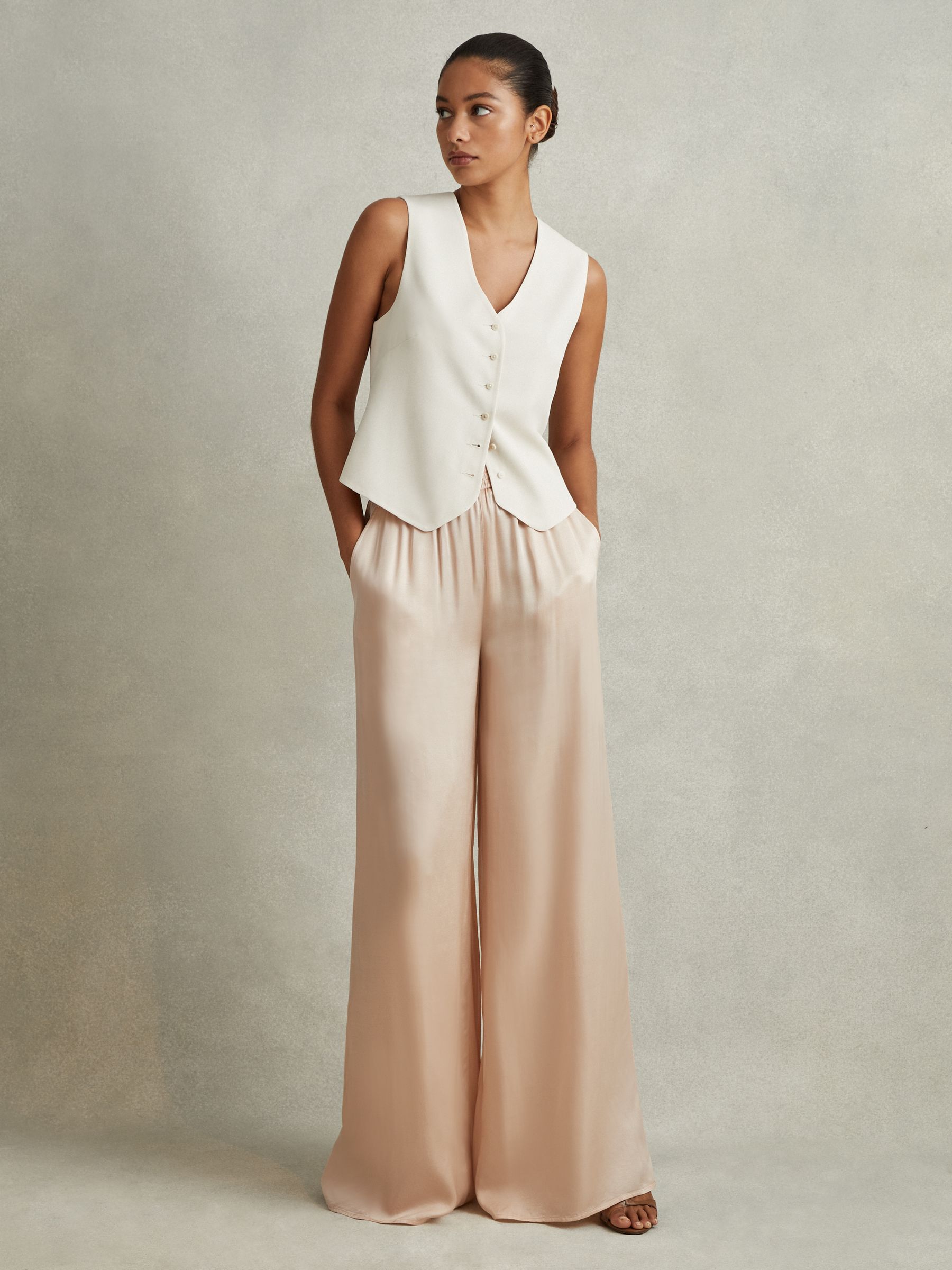 Satin Elasticated Waist Wide Leg Trousers in Champagne - Image 4 of 5