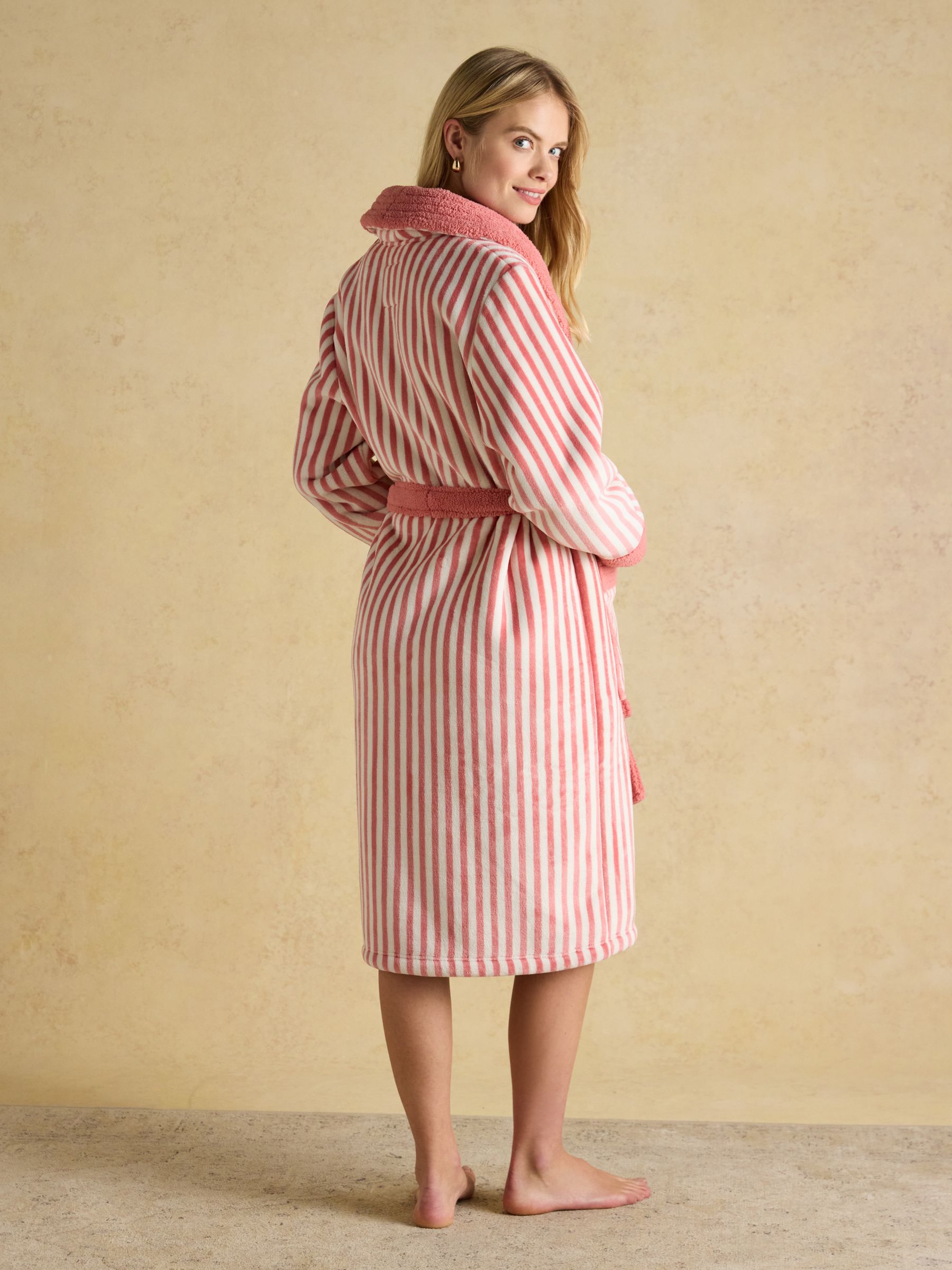pink fluffy dressing gown Sassy Shortcake Pink Fuzzy Robe