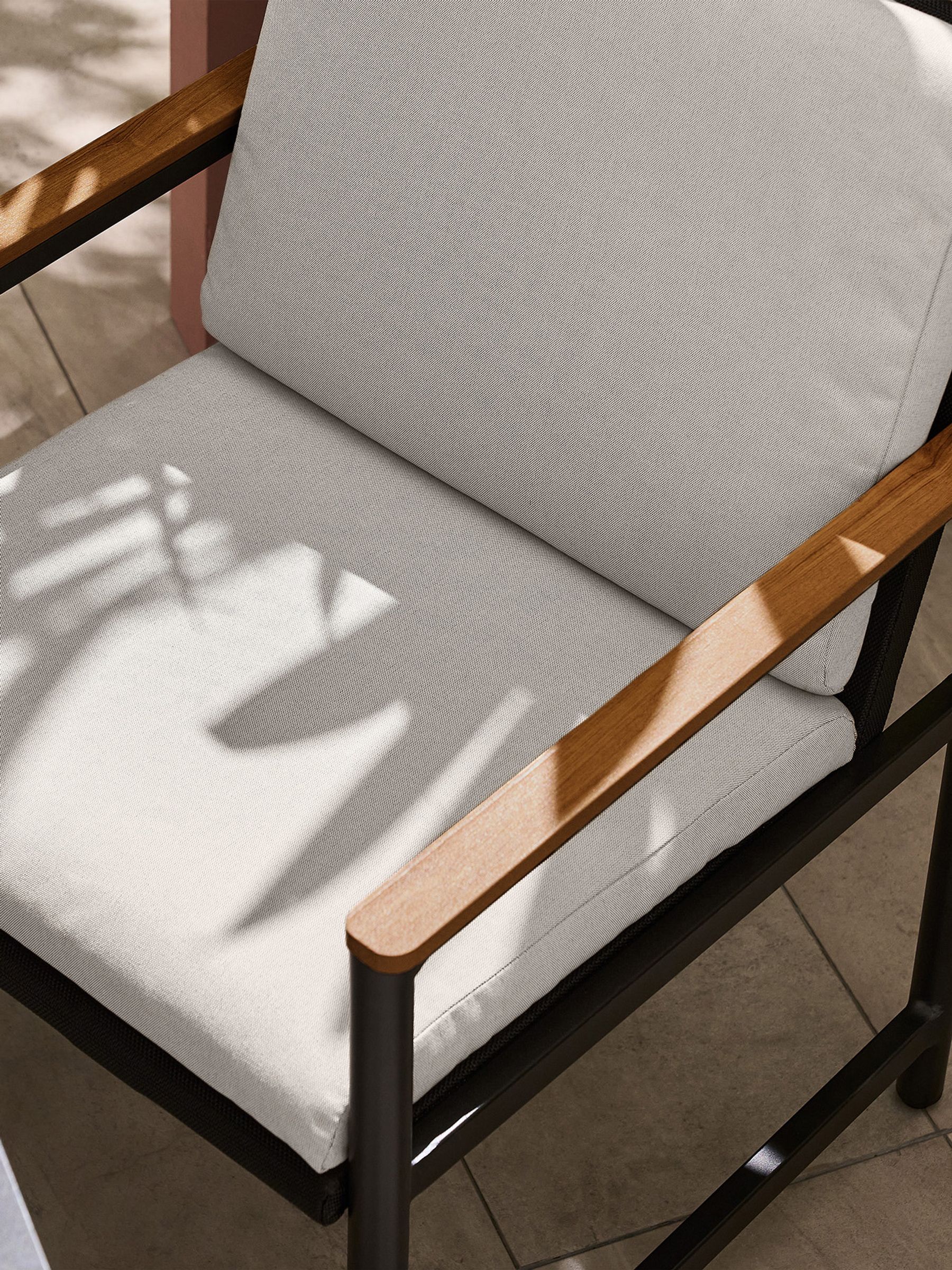 Sassari Garden 4 Seater Dining Set in Grey - Image 3 of 7