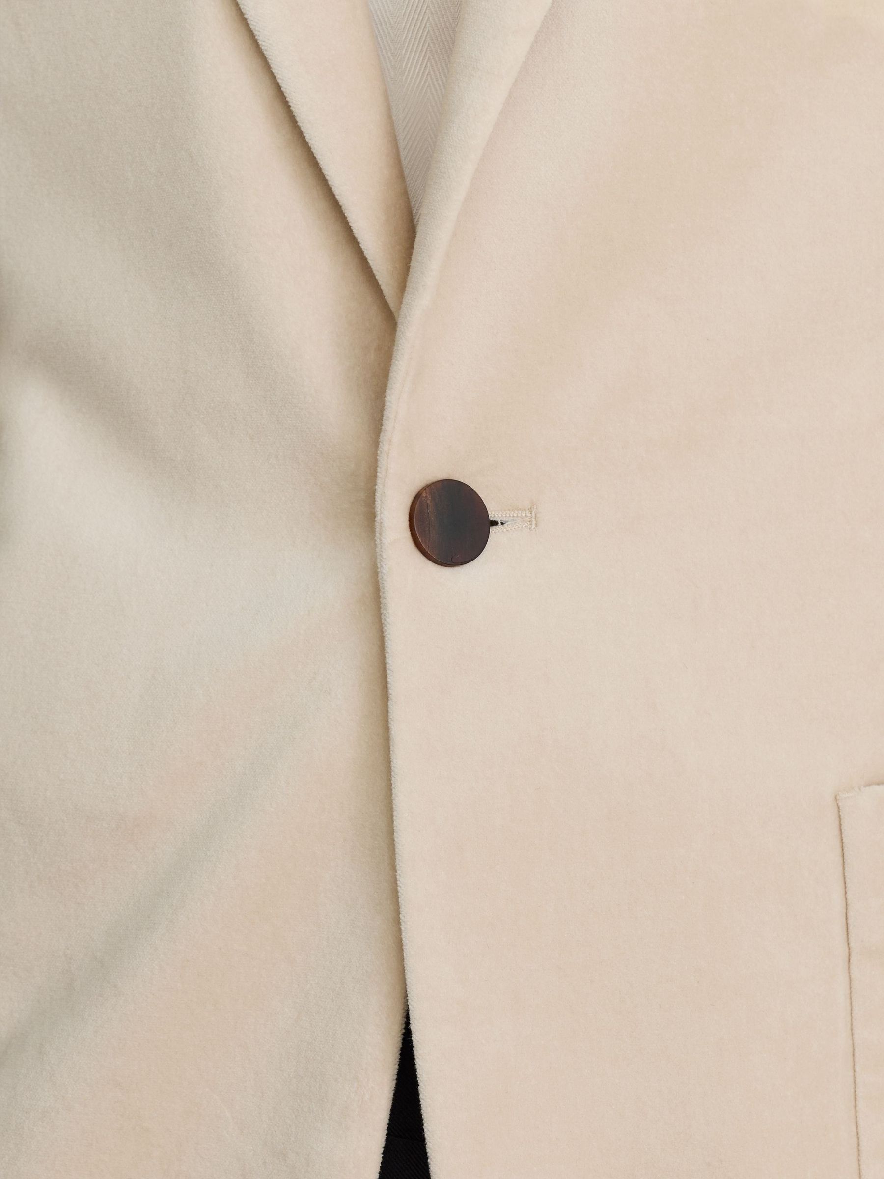 Velvet Single-Breasted Tailored-Fit Blazer in Ivory White - Image 3 of 9