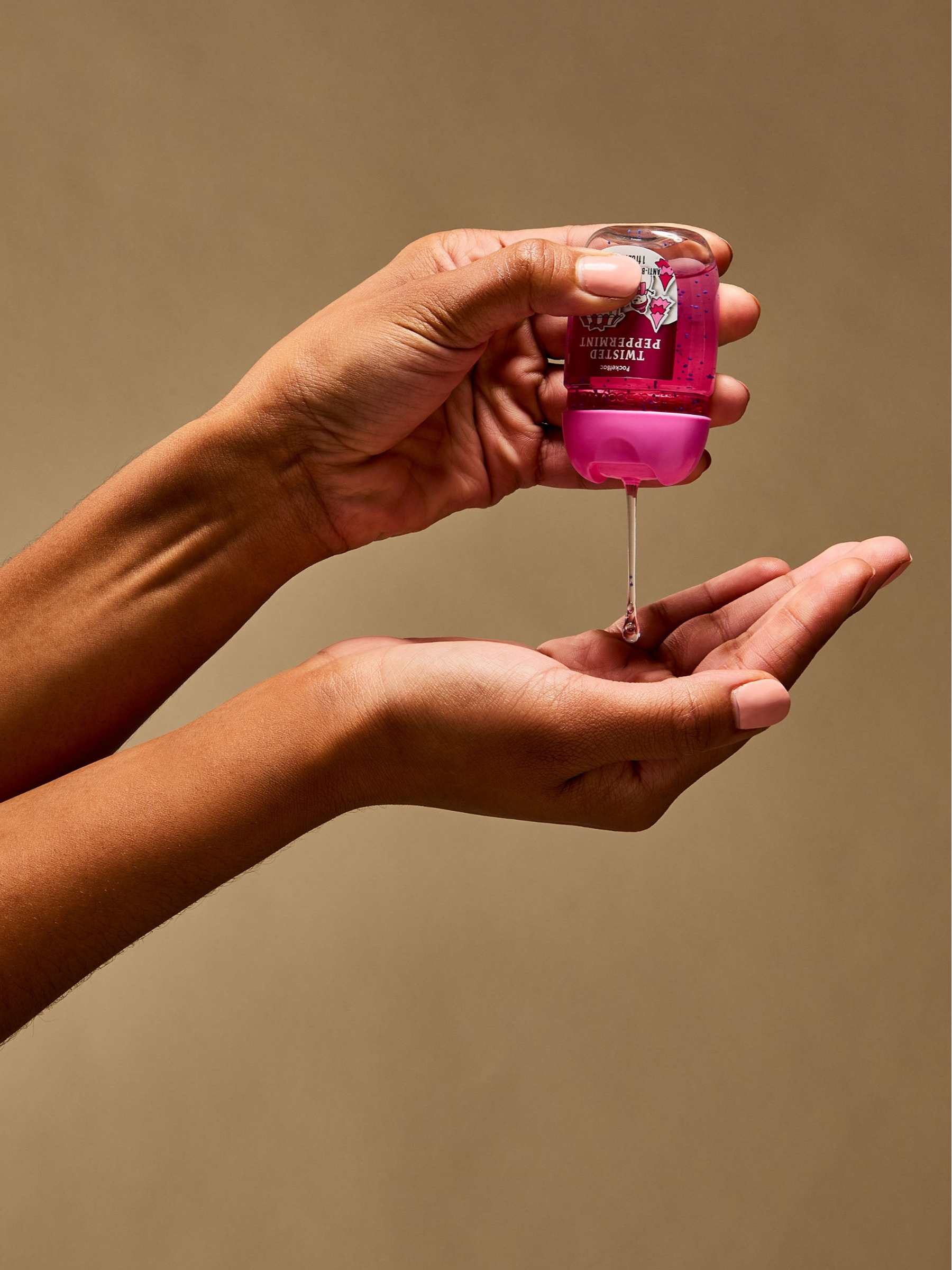Twisted Peppermint Pocketbac Cleansing Hand Gel 29ml - Image 2 of 3