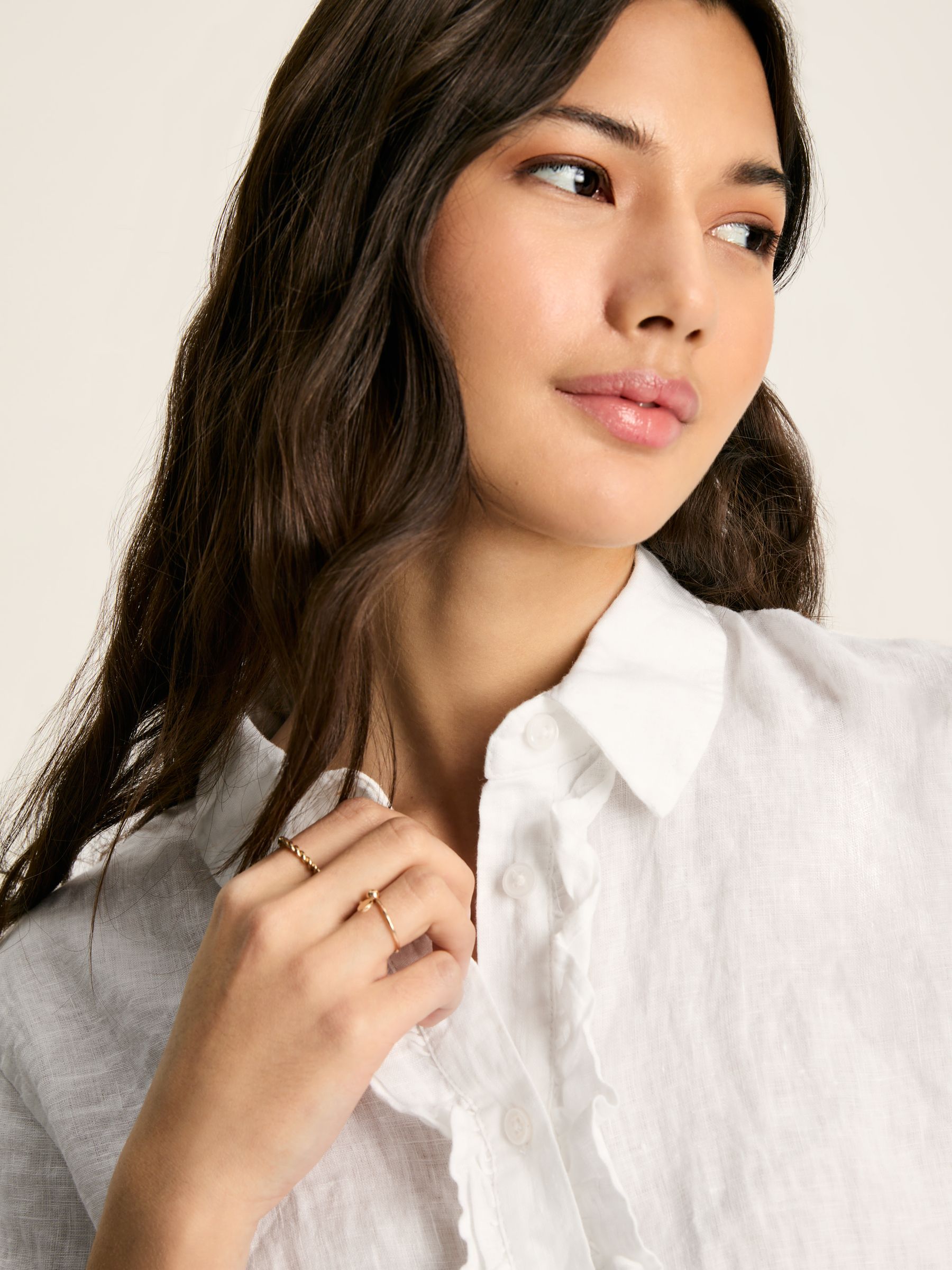 Selene White 100% Linen Shirt - Image 6 of 8