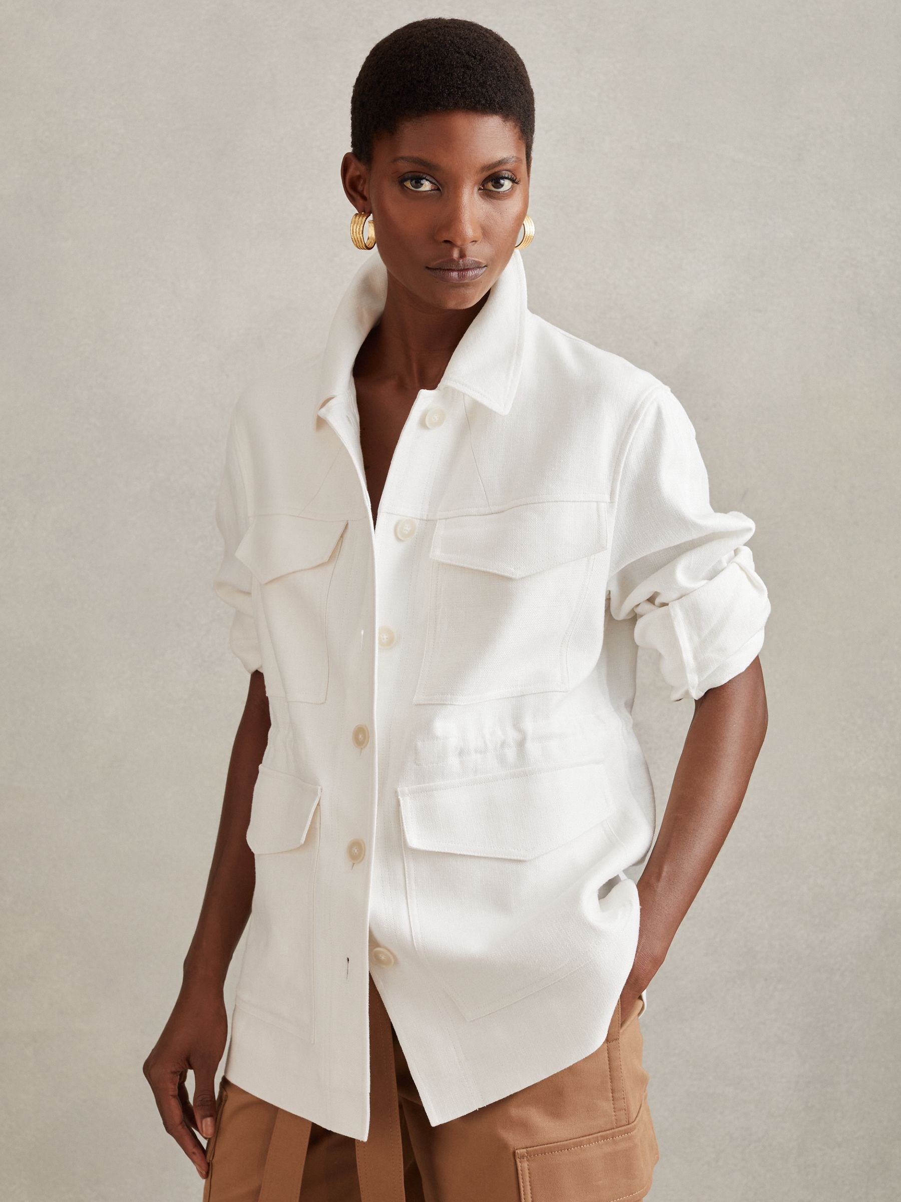 Linen Blend Drawstring Overshirt in White - Image 4 of 6