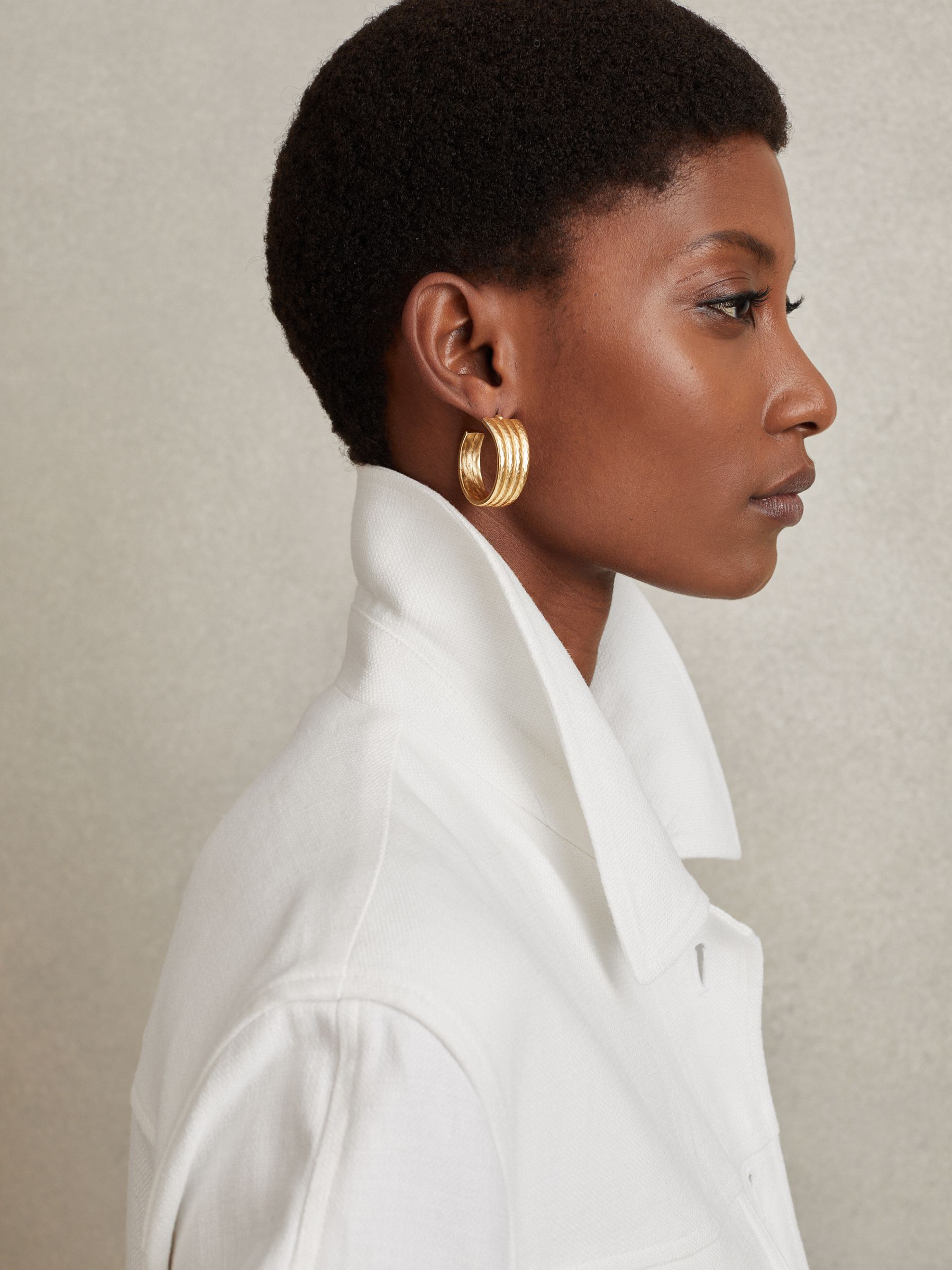 Linen Blend Drawstring Overshirt in White - Image 5 of 6