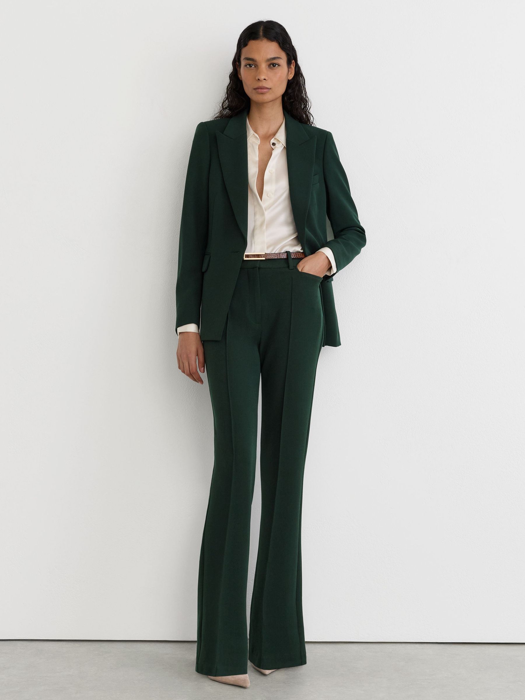 Tailored Single Breasted Suit Blazer in Dark Green - صورة 4 من 8