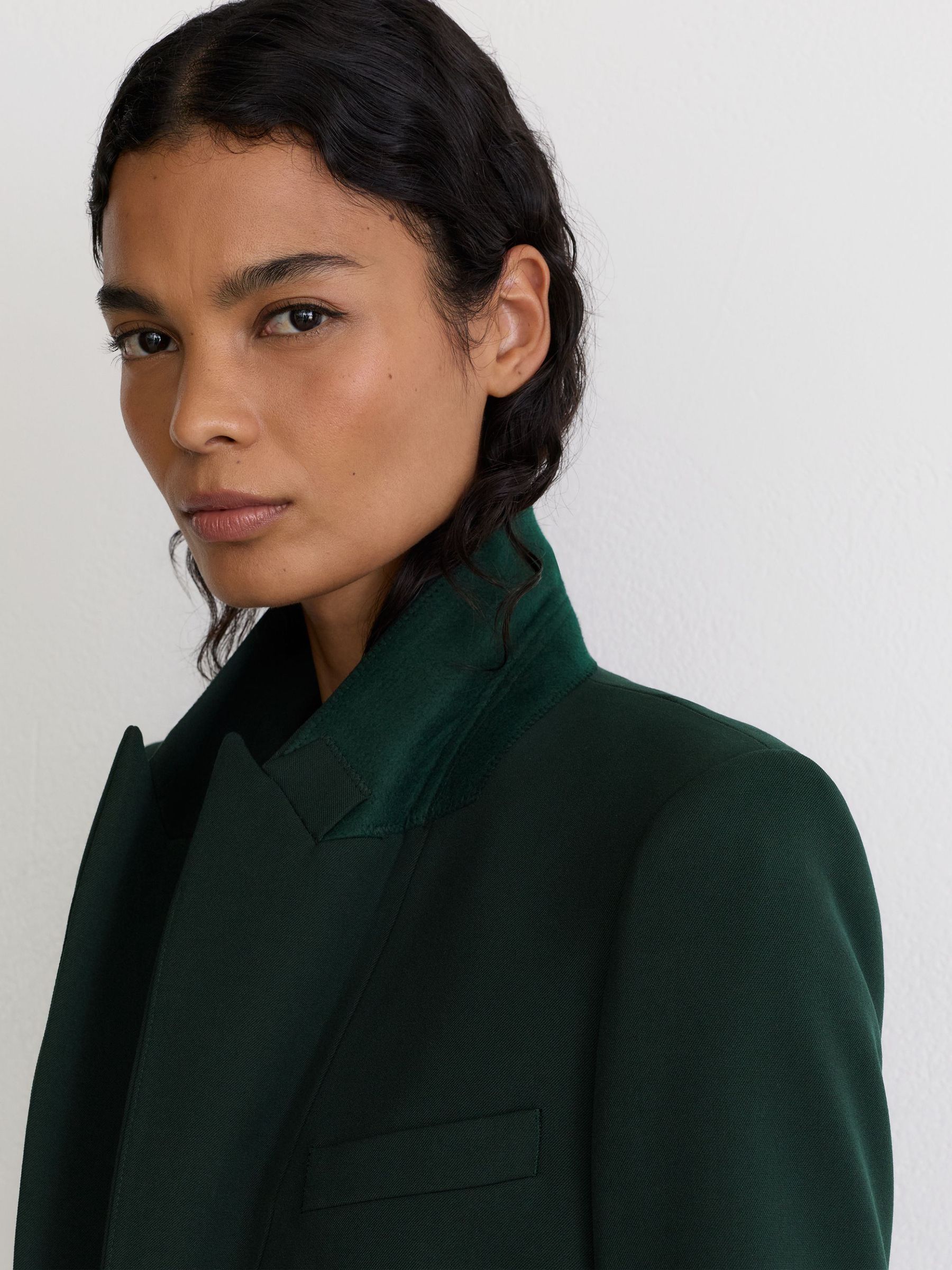 Tailored Single Breasted Suit Blazer in Dark Green - صورة 5 من 8