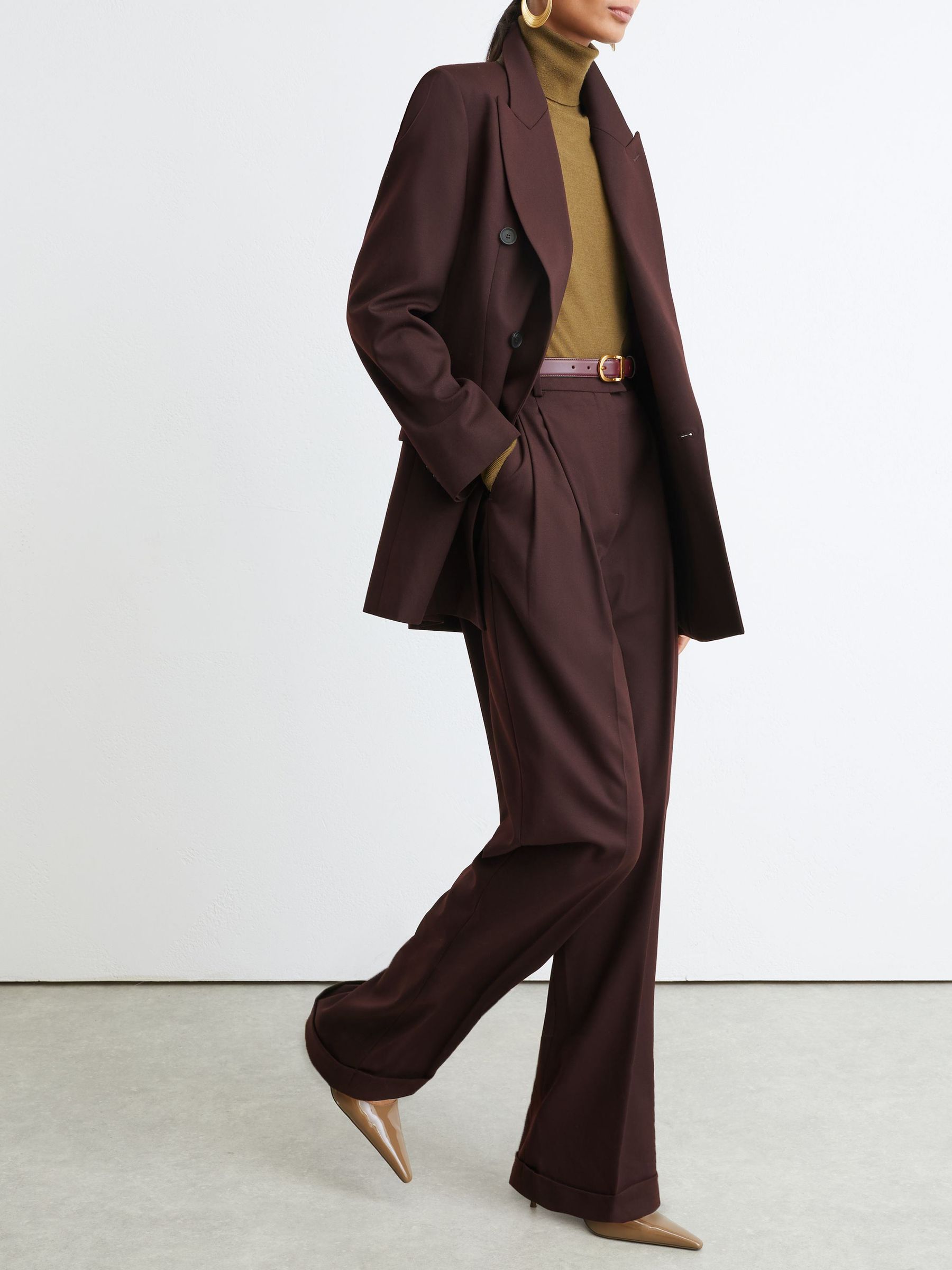 Petite Wool-Blend Wide-Leg Pleated Suit Trousers in Dark Aubergine - Image 5 of 8