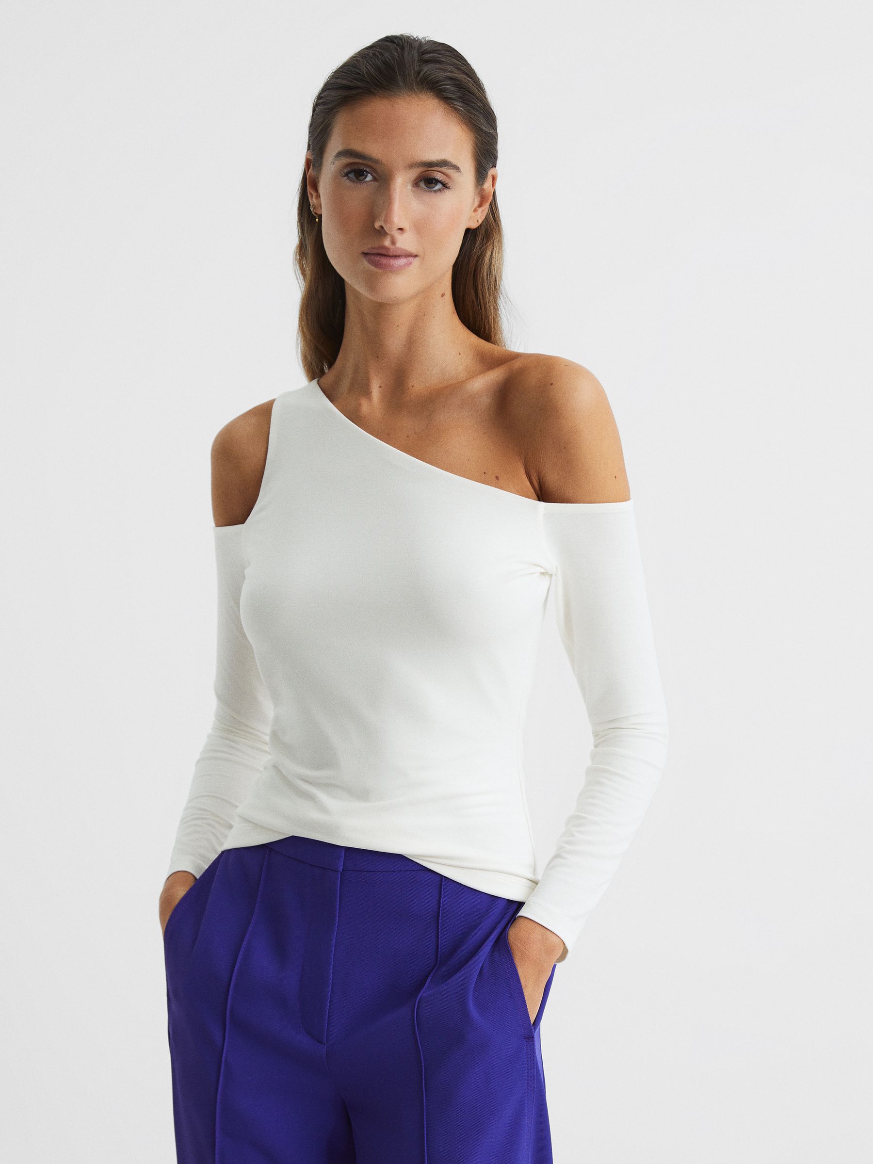 Asymmetric Off Shoulder Top in Cream - Image 4 of 6