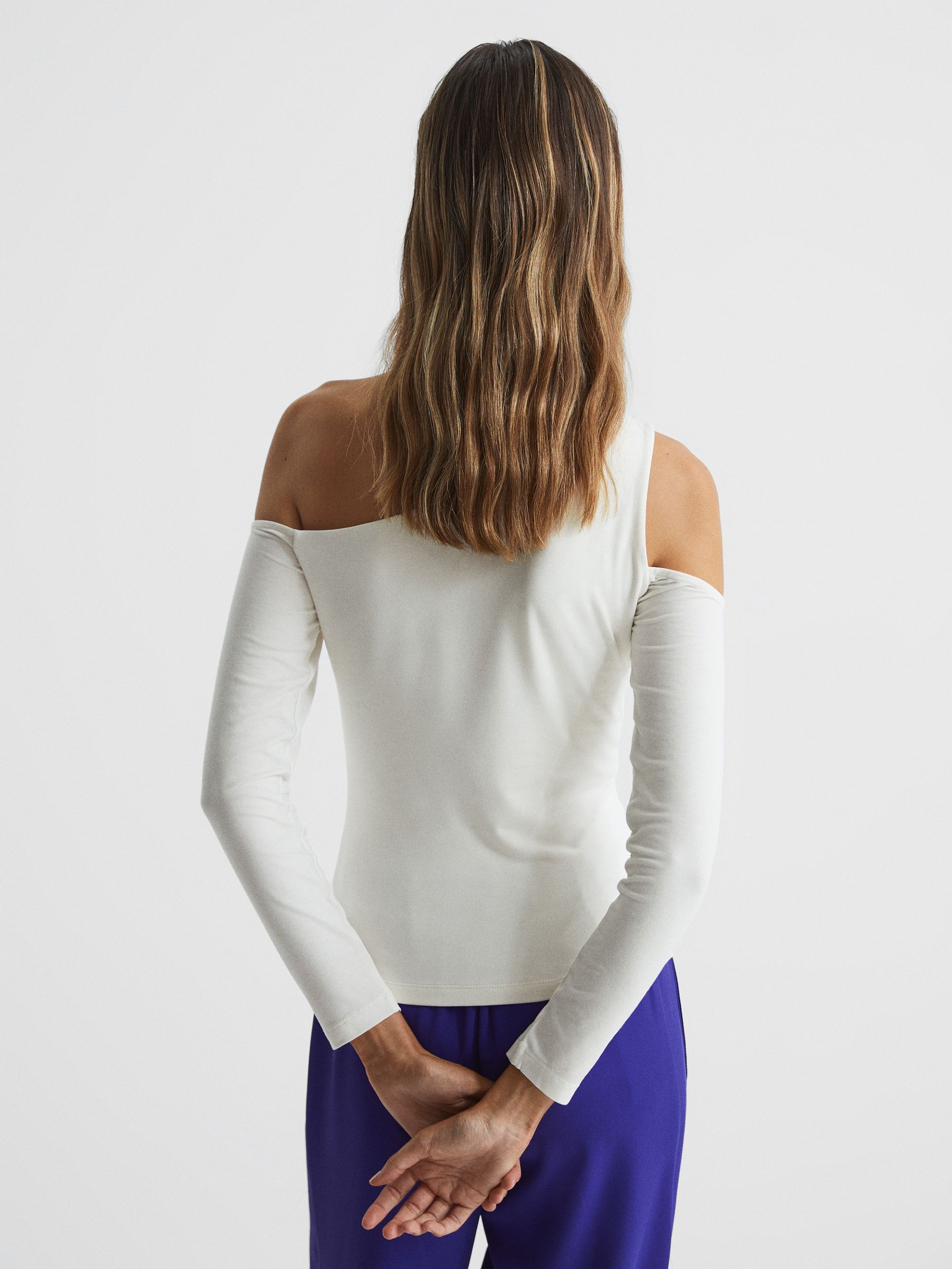 Asymmetric Off Shoulder Top in Cream - Image 5 of 6