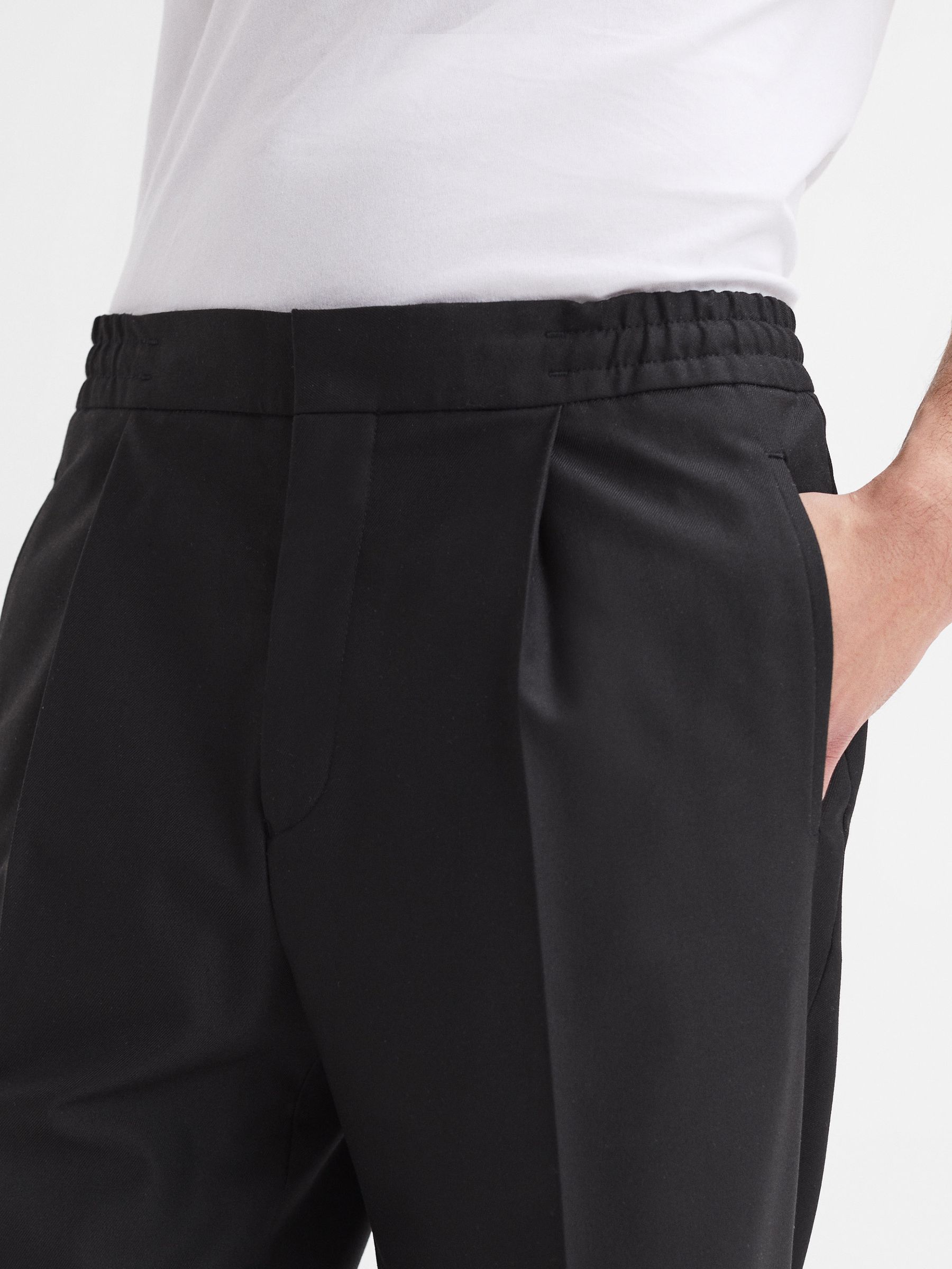 Relaxed Drawstring Trousers with Turn-Ups in Black - Image 4 of 7