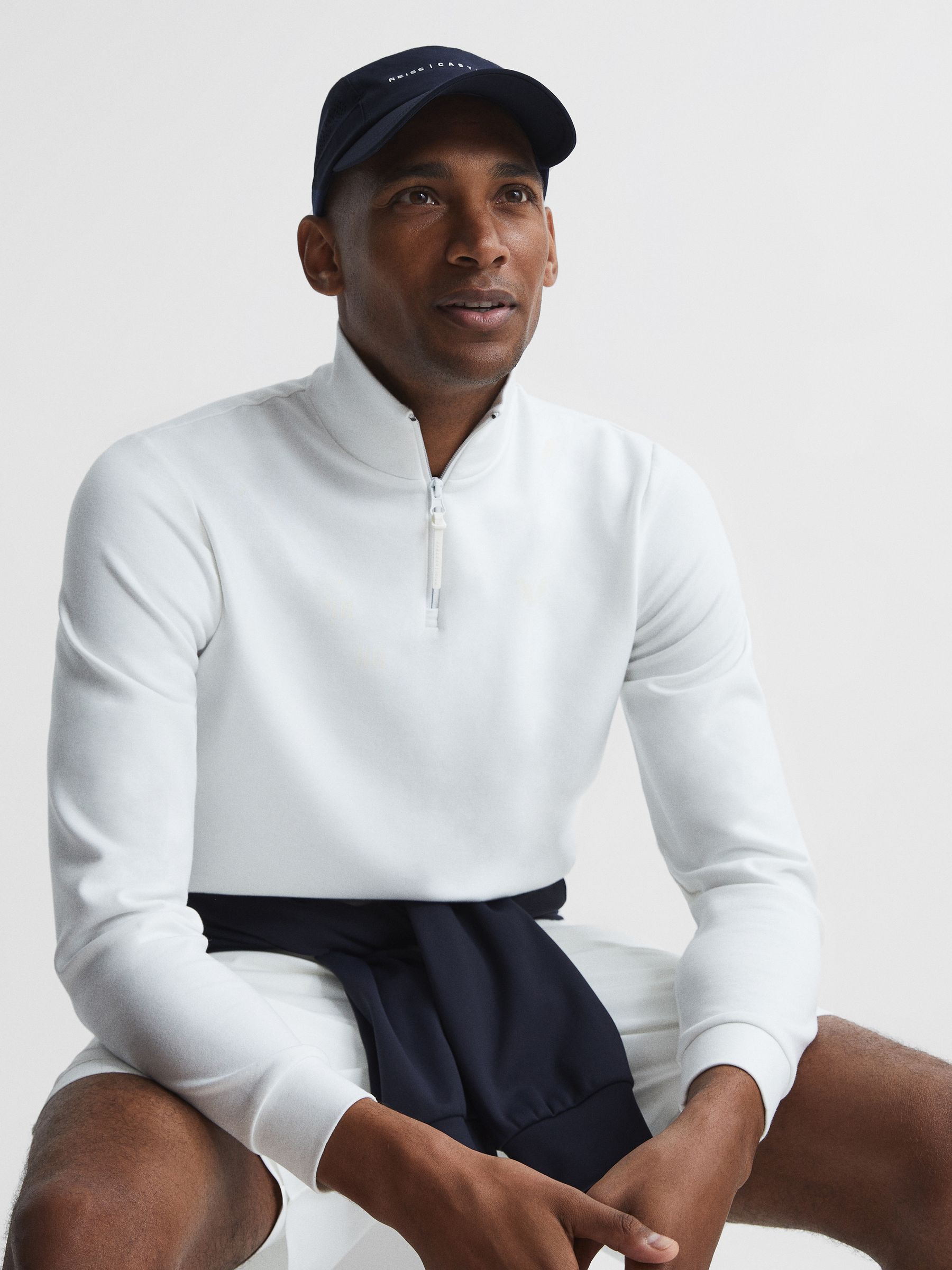 Castore Performance Flyweight Cap in Midnight Navy - Image 3 of 7