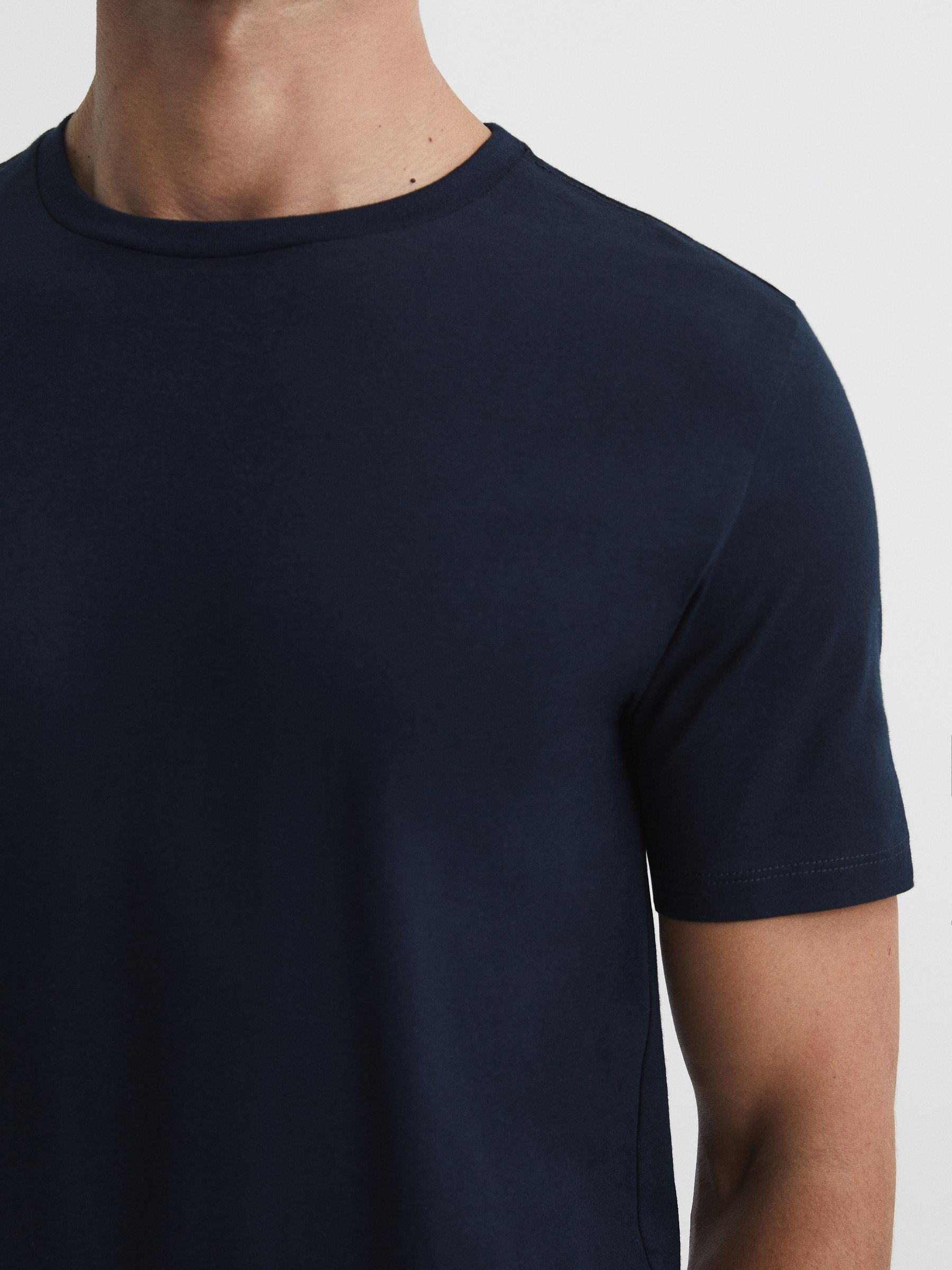 【海外限定】REISSTシャツ☆Anita Crew Neck T-Shirt, Navy Reiss Cotton Crew Neck T-Shirt in Navy - REISS