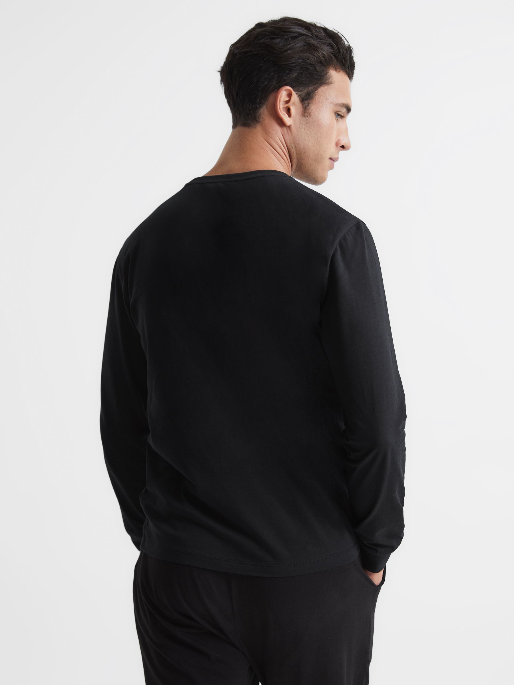 Long Sleeved Crew Neck T-Shirt in Black - Image 5 of 6