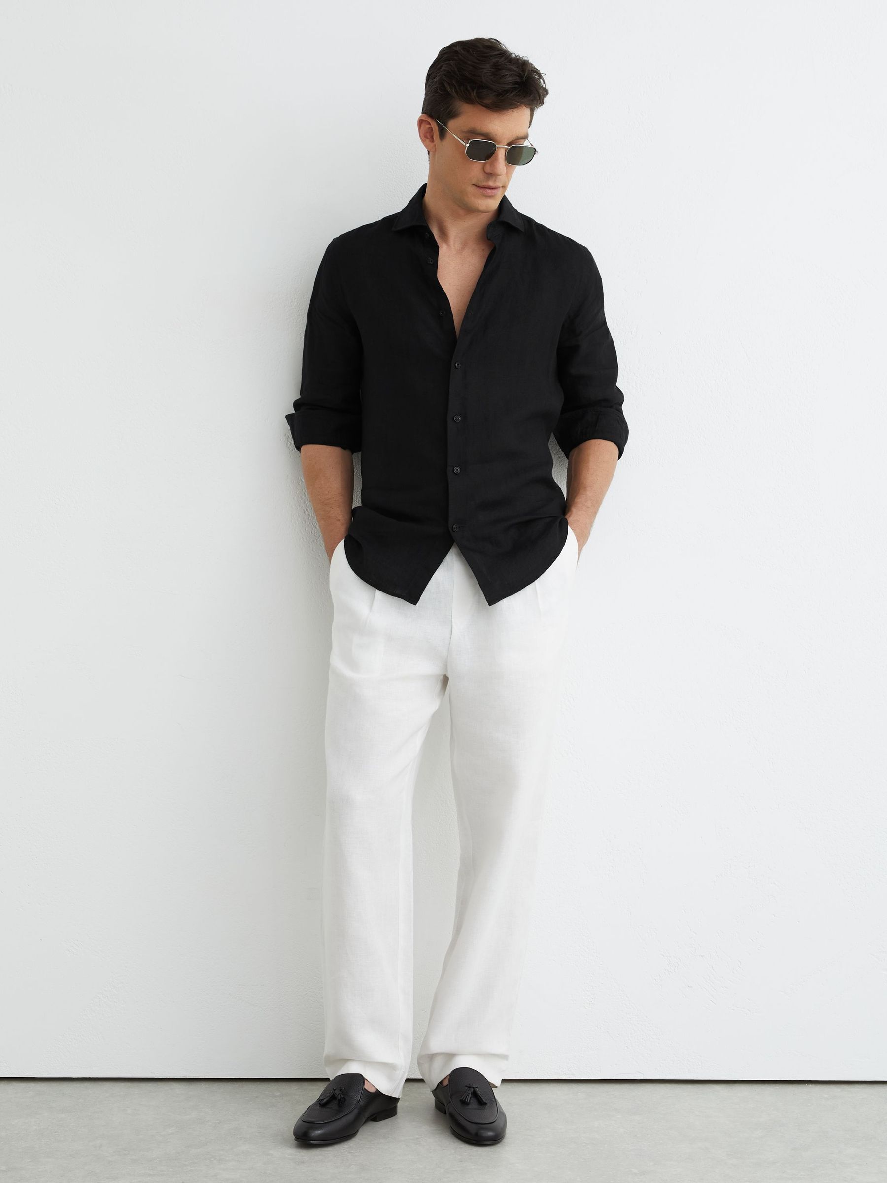 Linen Cutaway-Collar Regular-Fit Shirt in Black - image 4