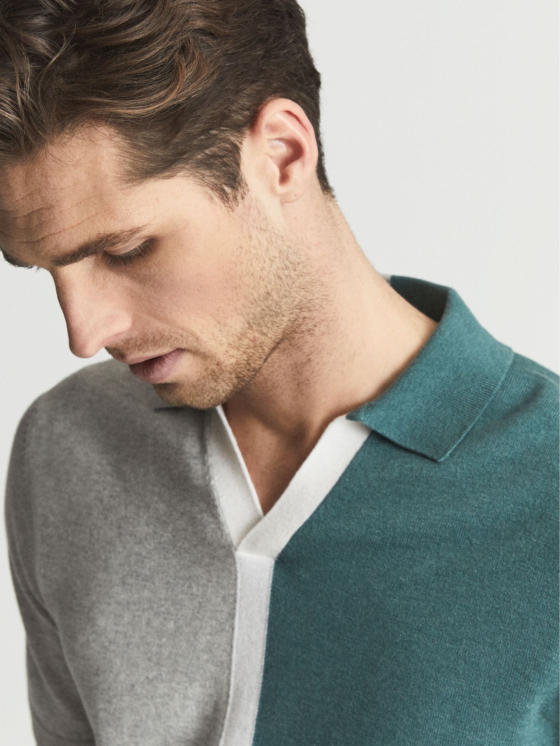Colour Block Knitted Polo T-Shirt in Teal - Image 3 of 5