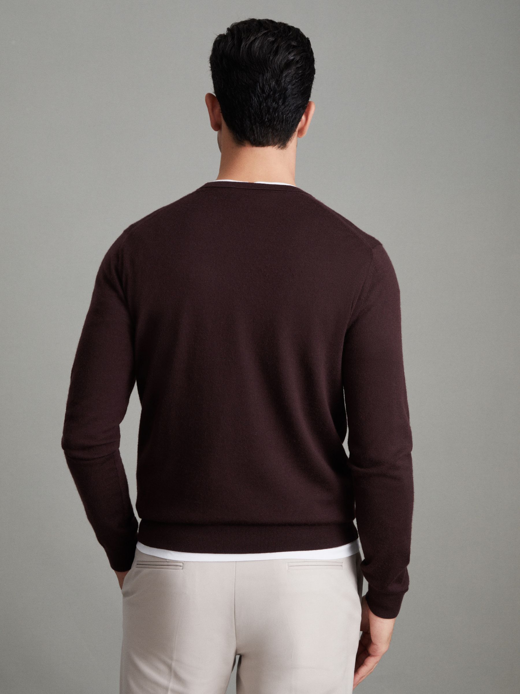Merino Wool Crew Neck Jumper in Bordeaux - Image 4 of 6