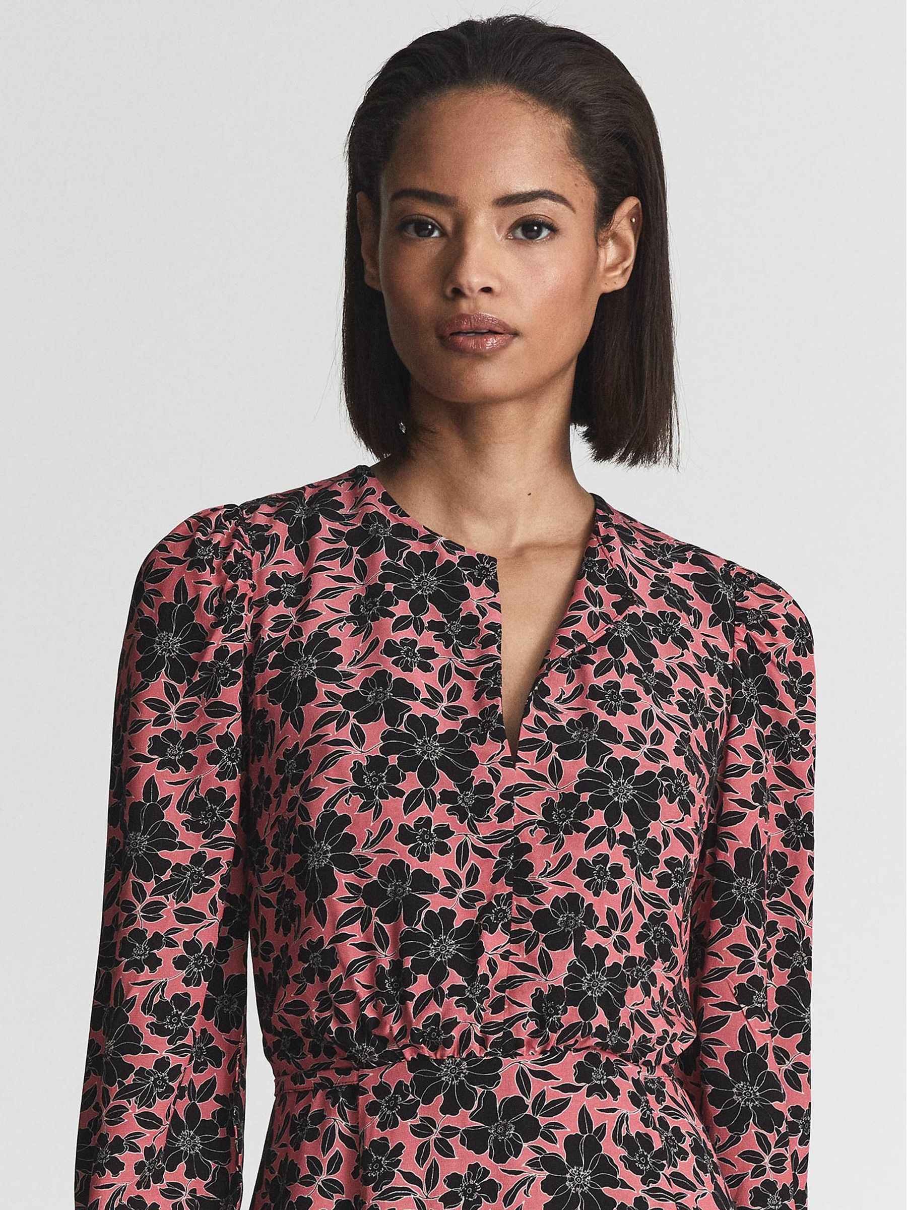 Reiss Crew Neck Printed Midi Dress in Black | REISS